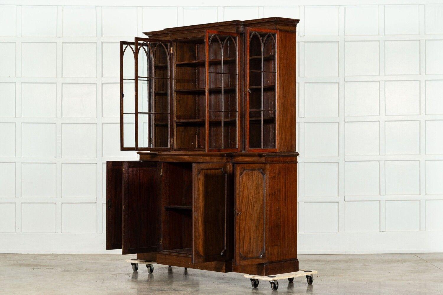 19thC English Mahogany Arched Glazed Bookcase Cabinet For Sale 2
