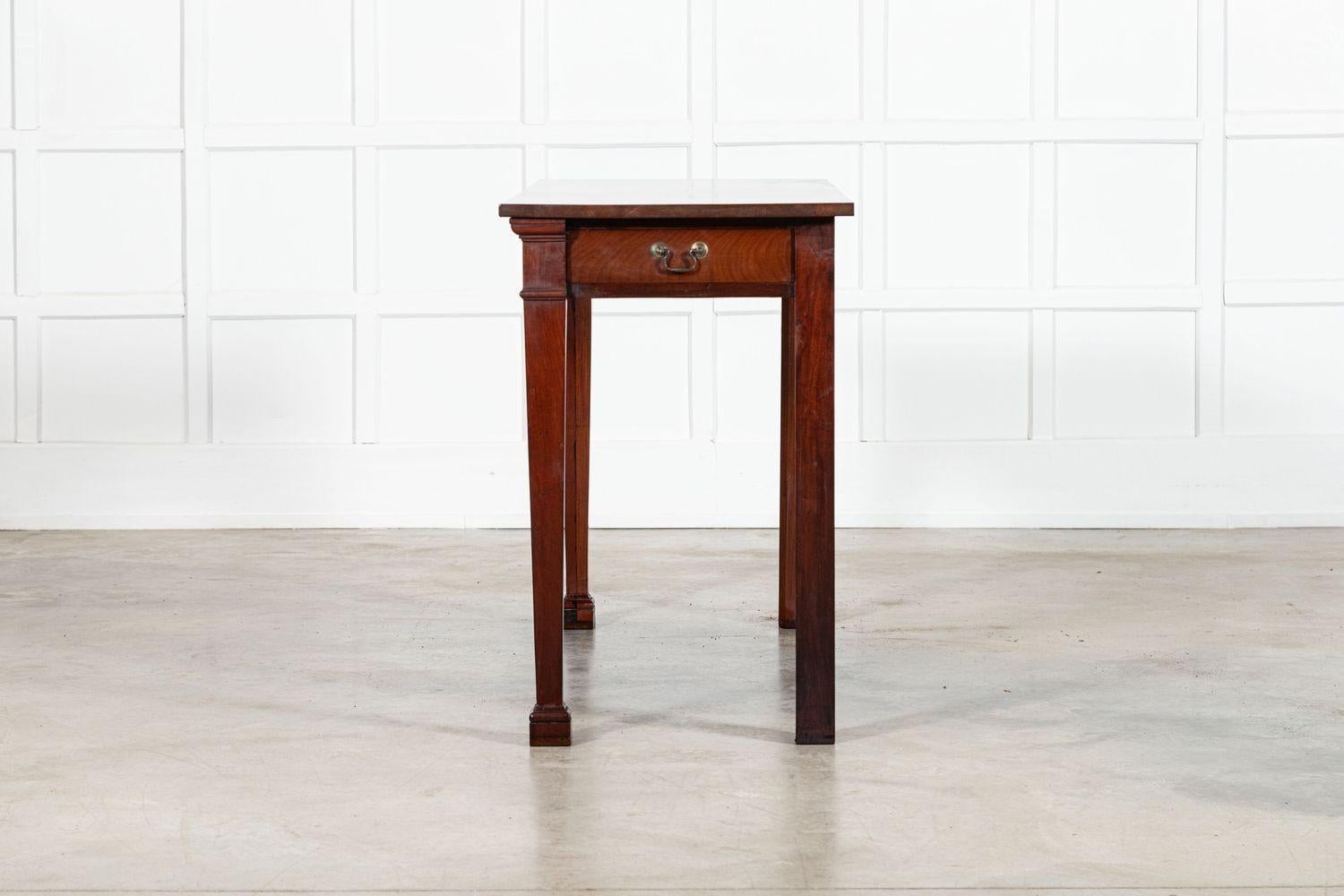 Table console anglaise en acajou du 19ème siècle en vente 4