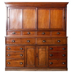 Armoire de garde-robe anglaise en acajou du 19ème siècle