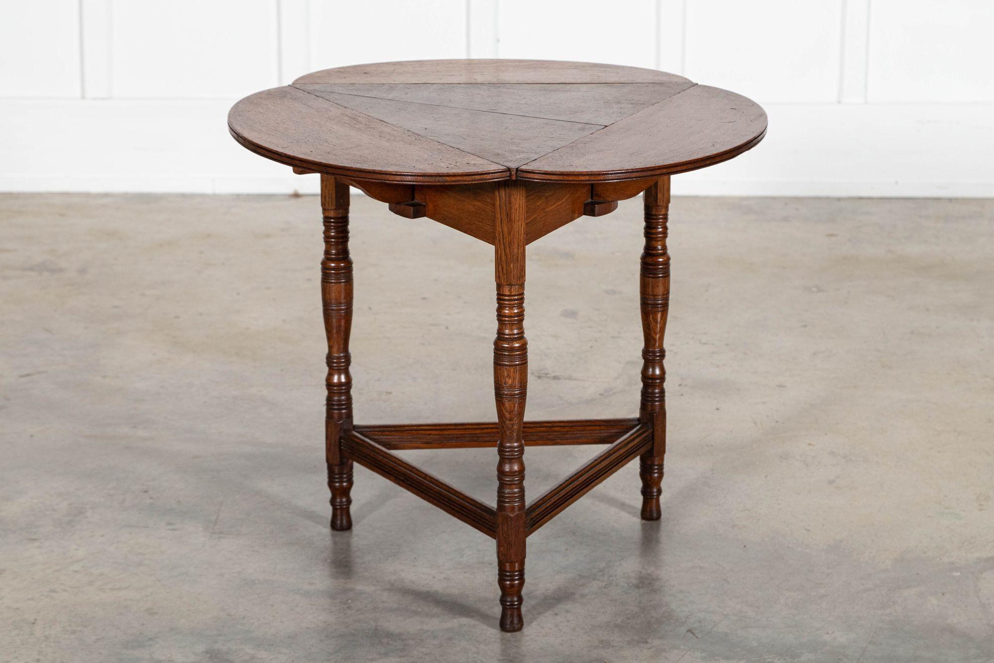 19thC English Oak Folding Cricket Table For Sale 2
