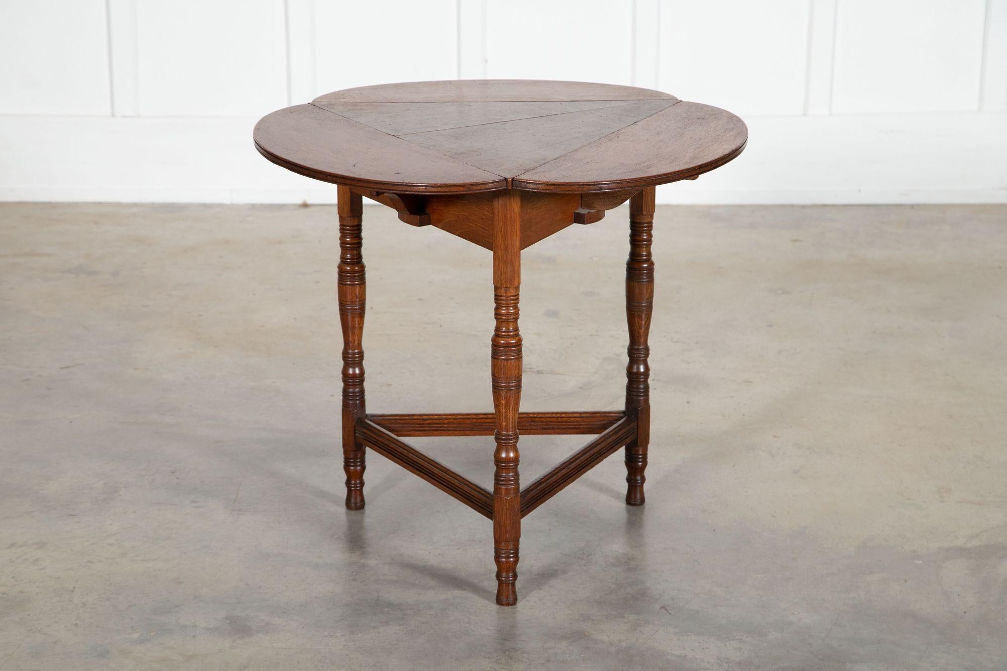 19thC English Oak Folding Cricket Table For Sale 4