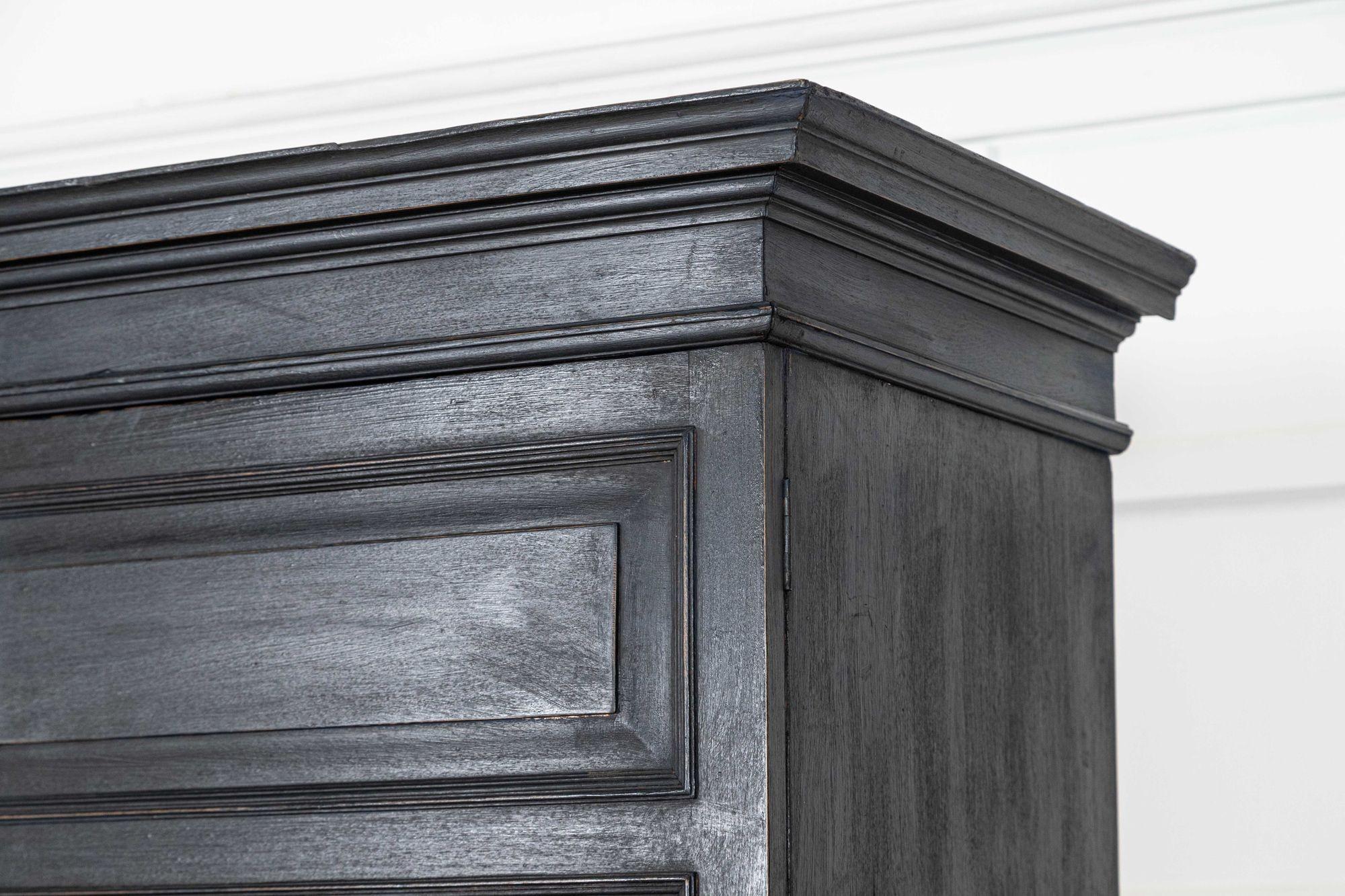 19. Jahrhundert Englisch Oak Painted Wäschepresse im Angebot 6