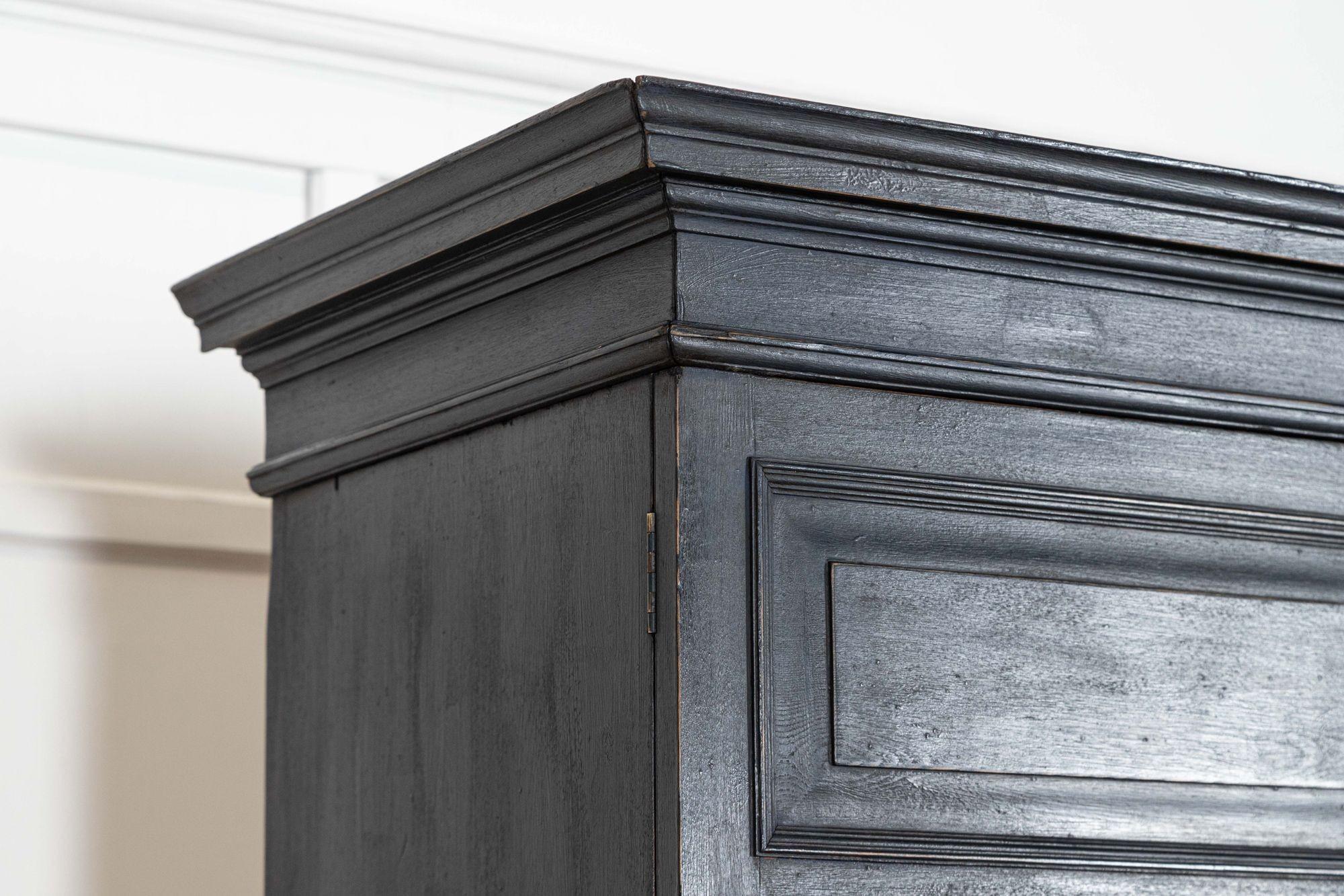 19. Jahrhundert Englisch Oak Painted Wäschepresse im Angebot 10