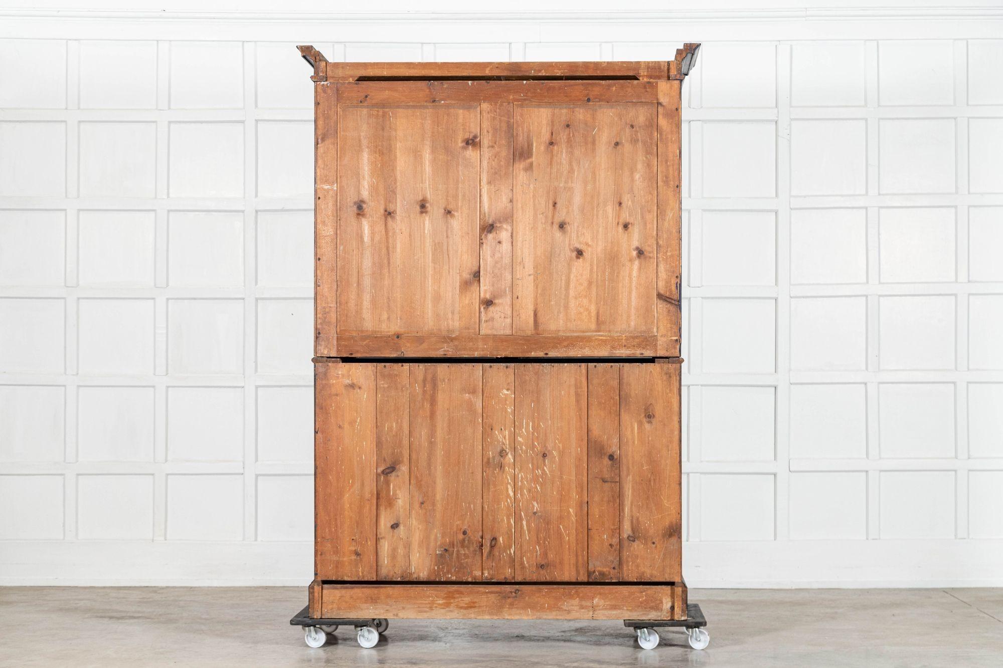 19. Jahrhundert Englisch Oak Painted Wäschepresse im Angebot 16