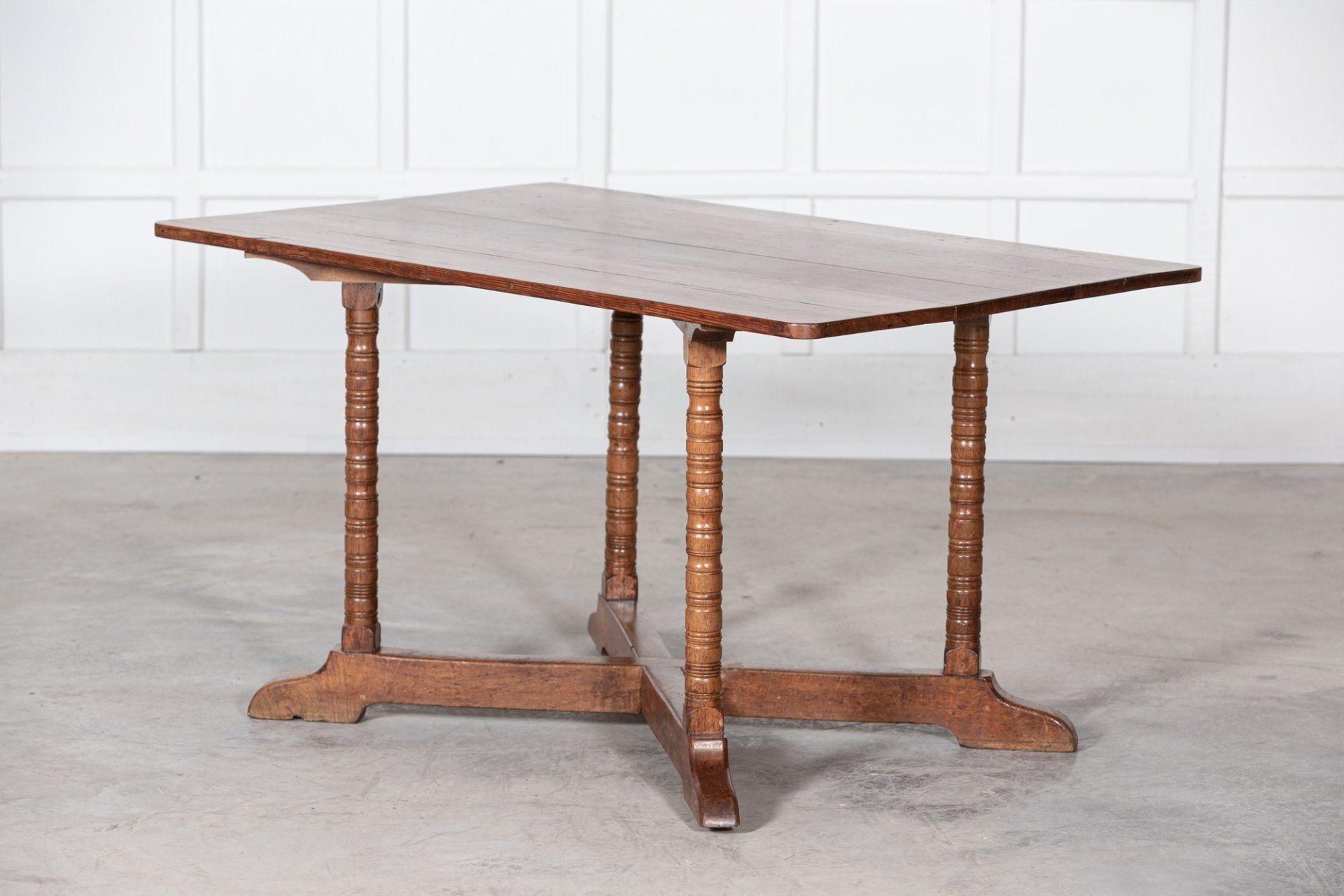 19thC English Oak & Pine Top Centre Table In Good Condition For Sale In Staffordshire, GB