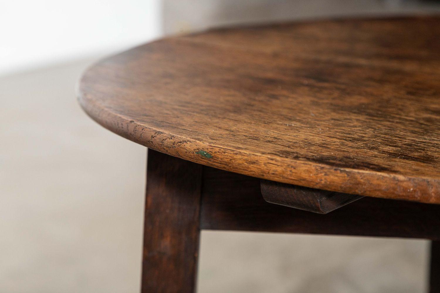 Chêne Table de cricket à deux niveaux en chêne anglais du XIXe siècle en vente