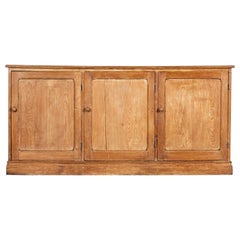 Base de cómoda inglesa de pino del siglo XIX