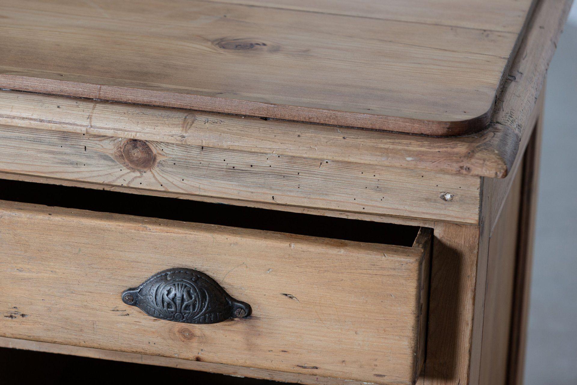 19thC English Pine Graduated Bank of Drawers For Sale 9