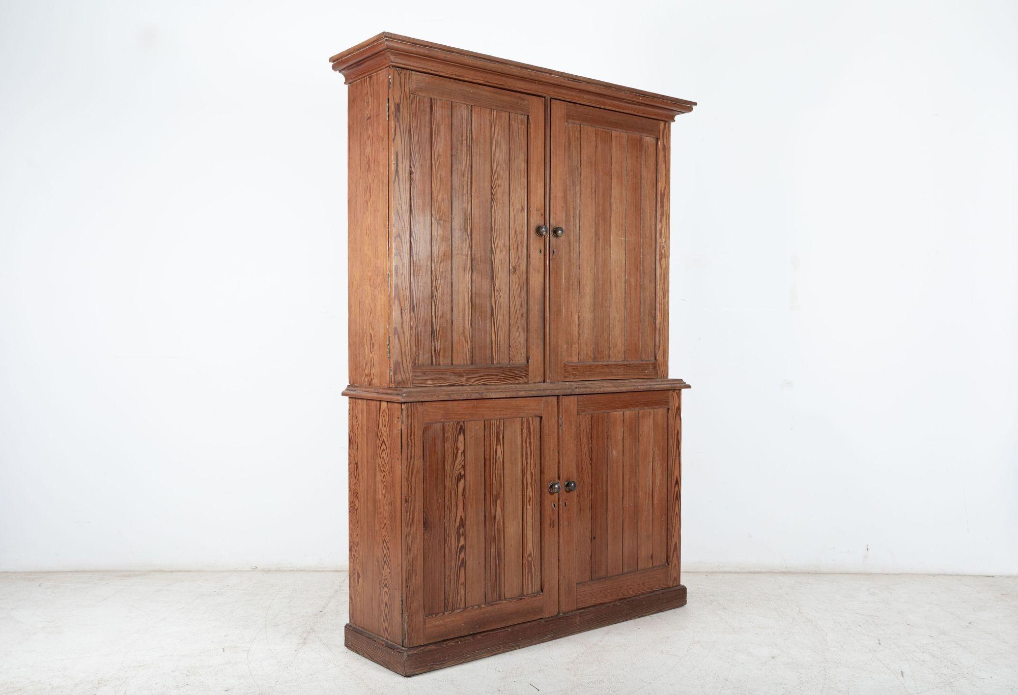 19thC English Pine Housekeepers Cupboard In Good Condition In Staffordshire, GB