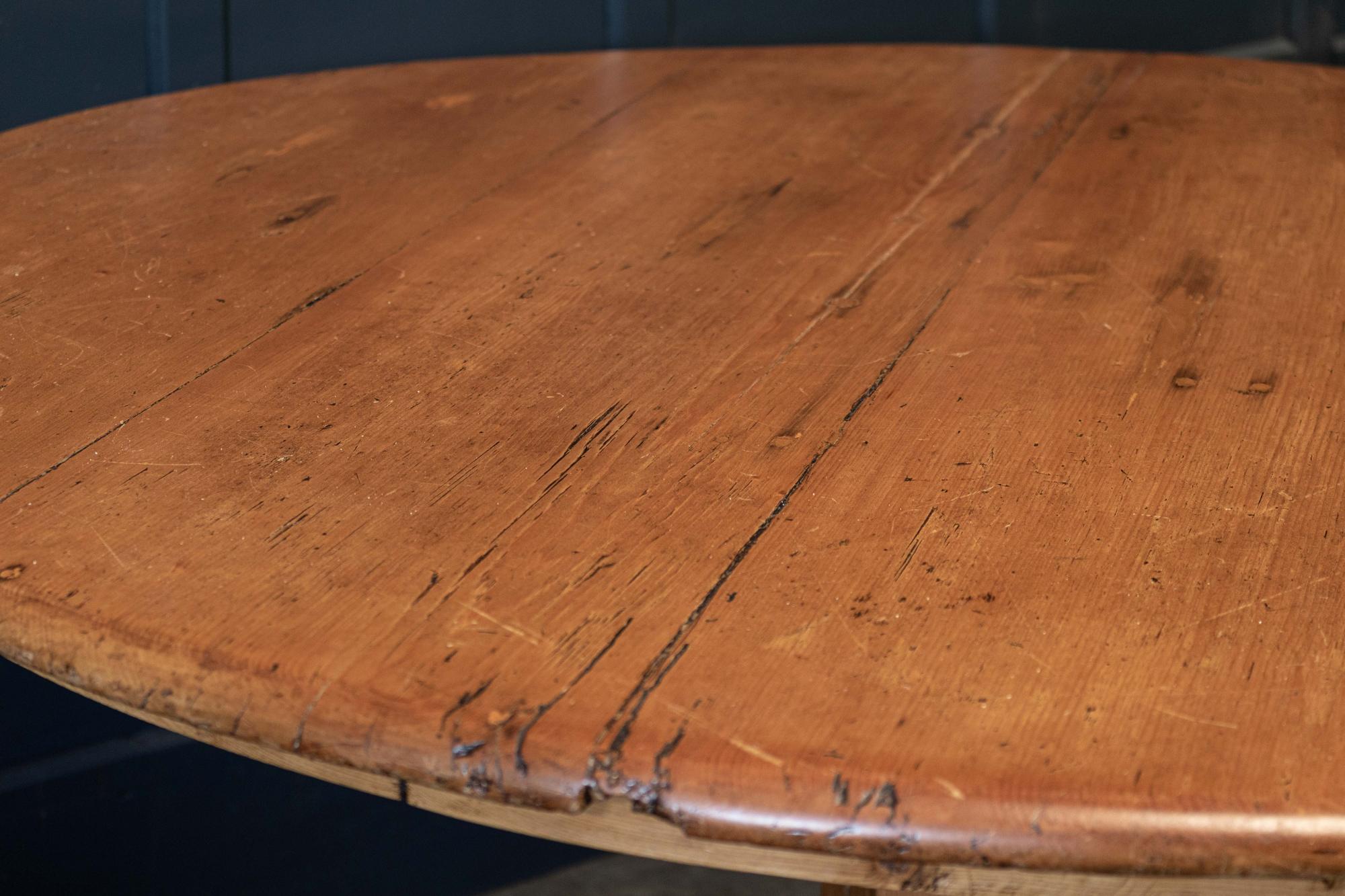 19th Century 19th C English Pine Pedestal Breakfast Centre Table