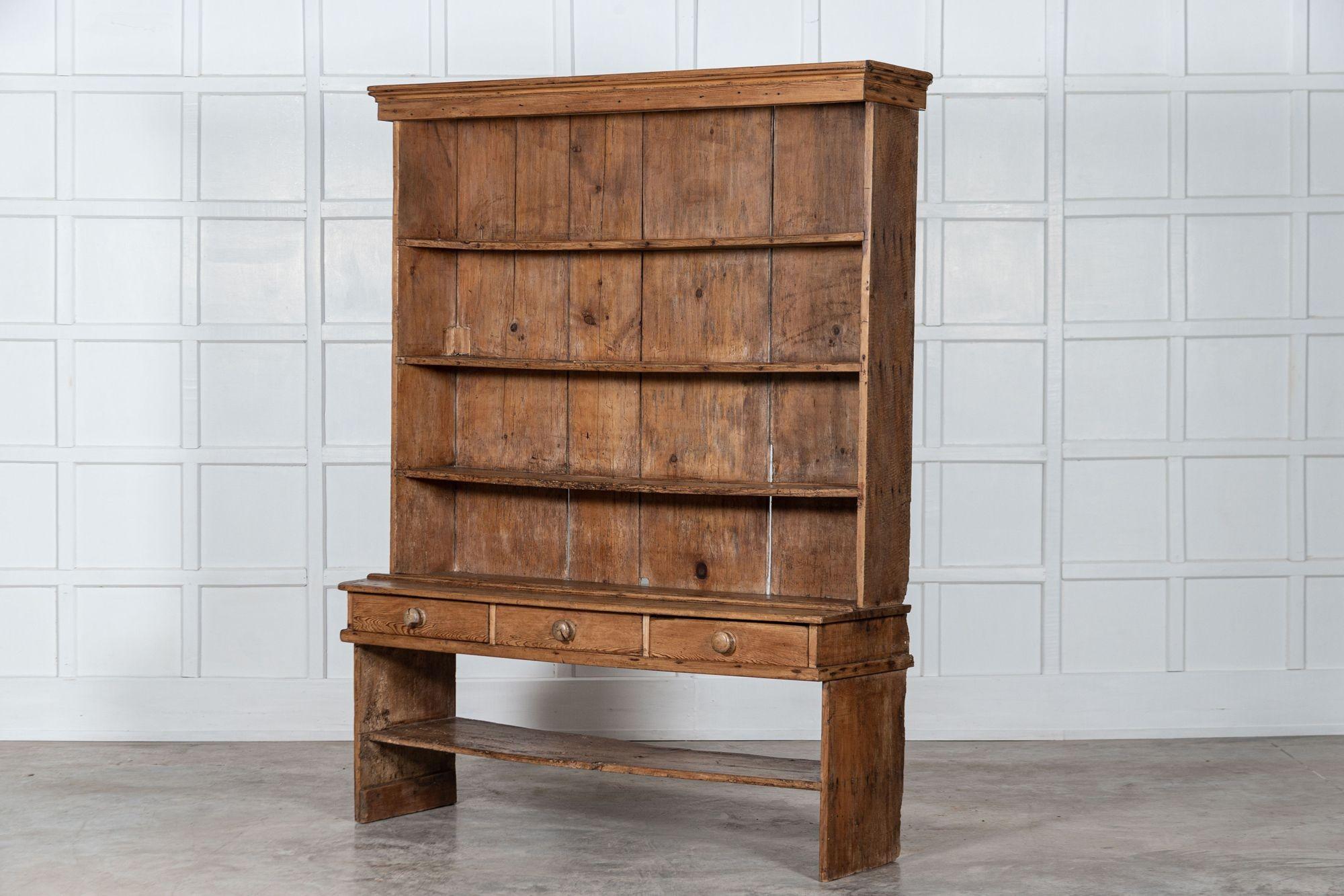 19th Century English Pine Vernacular Dresser In Good Condition In Staffordshire, GB
