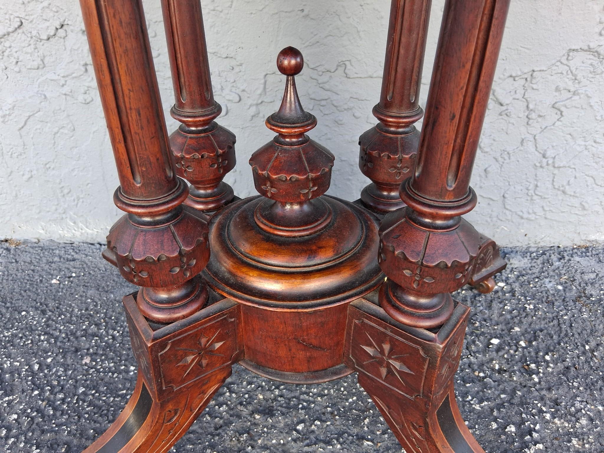Mesa de juego/consola inglesa del siglo XIX con incrustaciones de madera de brezo en venta 12
