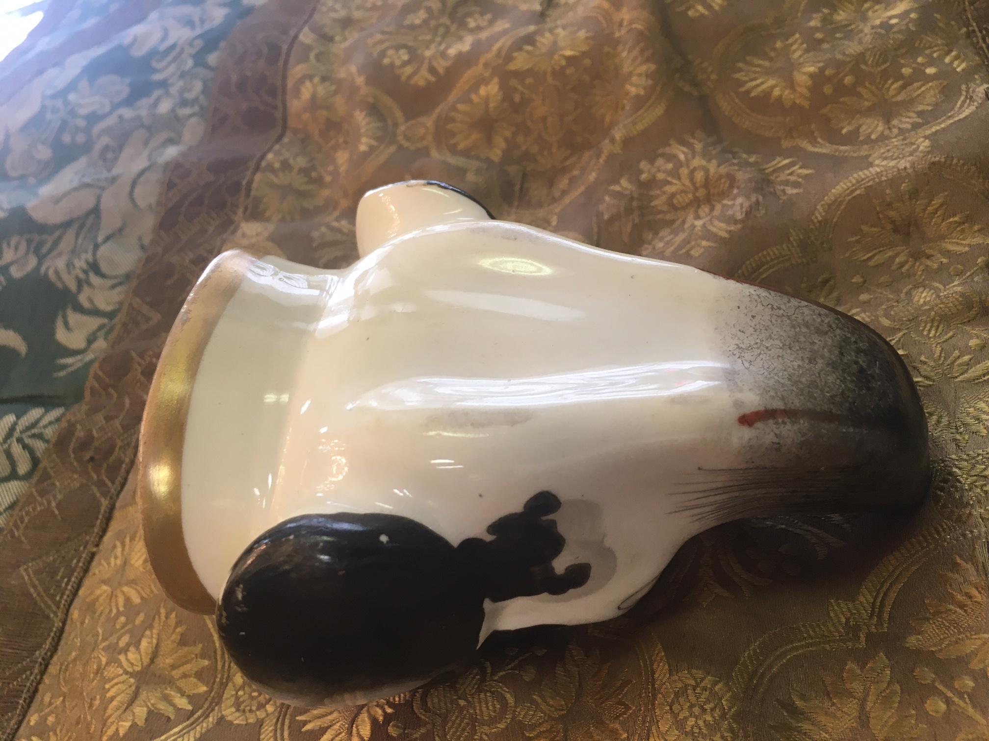 Mid-19th Century Stirrup Cup 19thc English Staffordshire Creamware Hound's Head For Sale