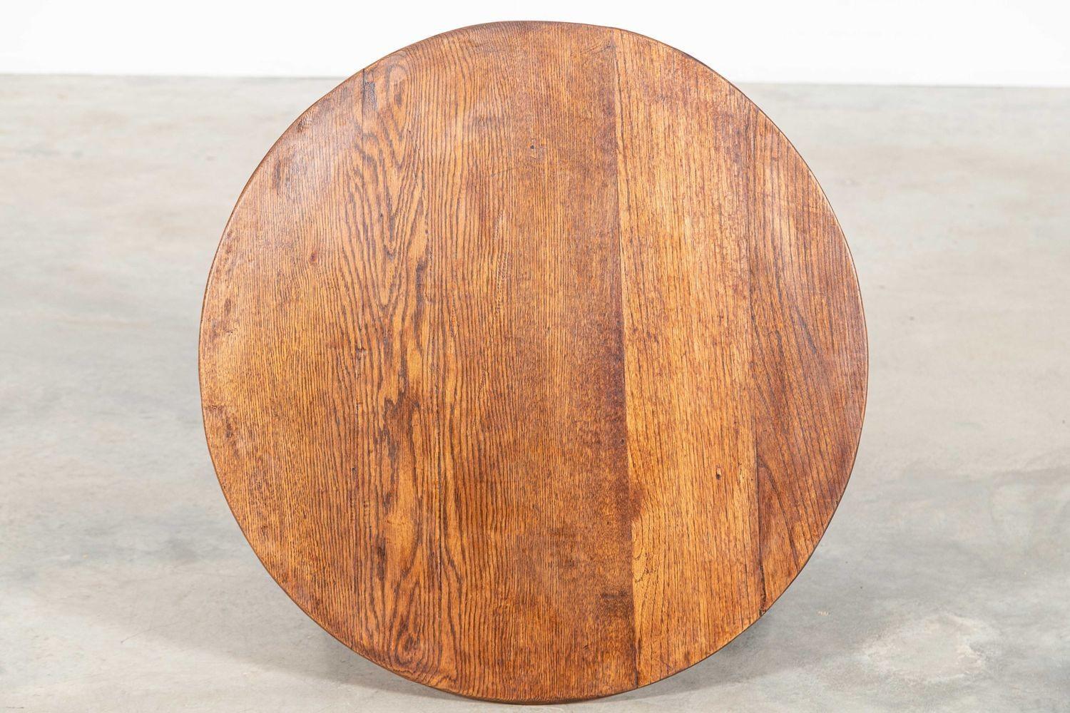 Table de cricket en orme vernaculaire anglais du 19e siècle Bon état - En vente à Staffordshire, GB