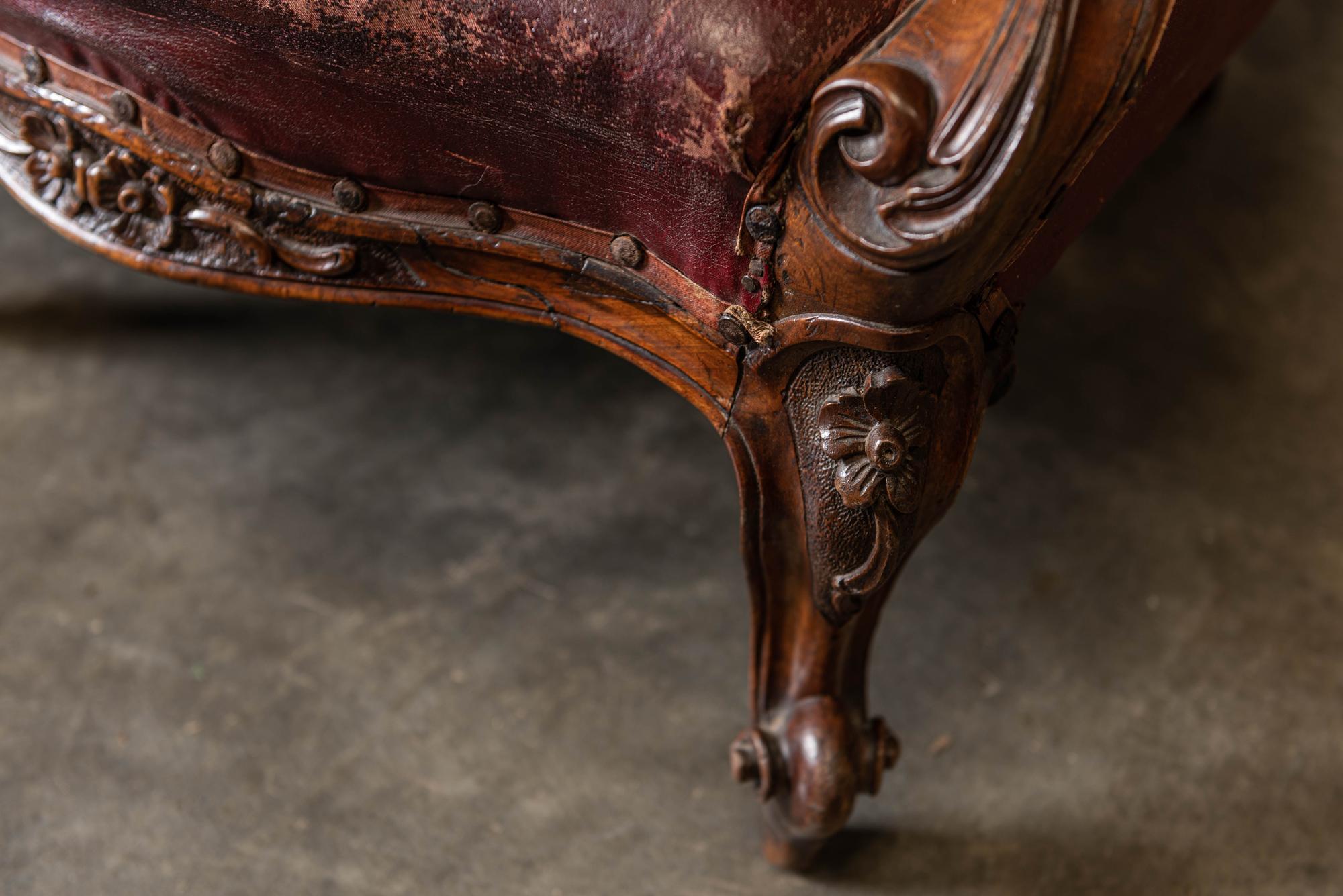 19th Century English Walnut Buttoned Library Armchair 1