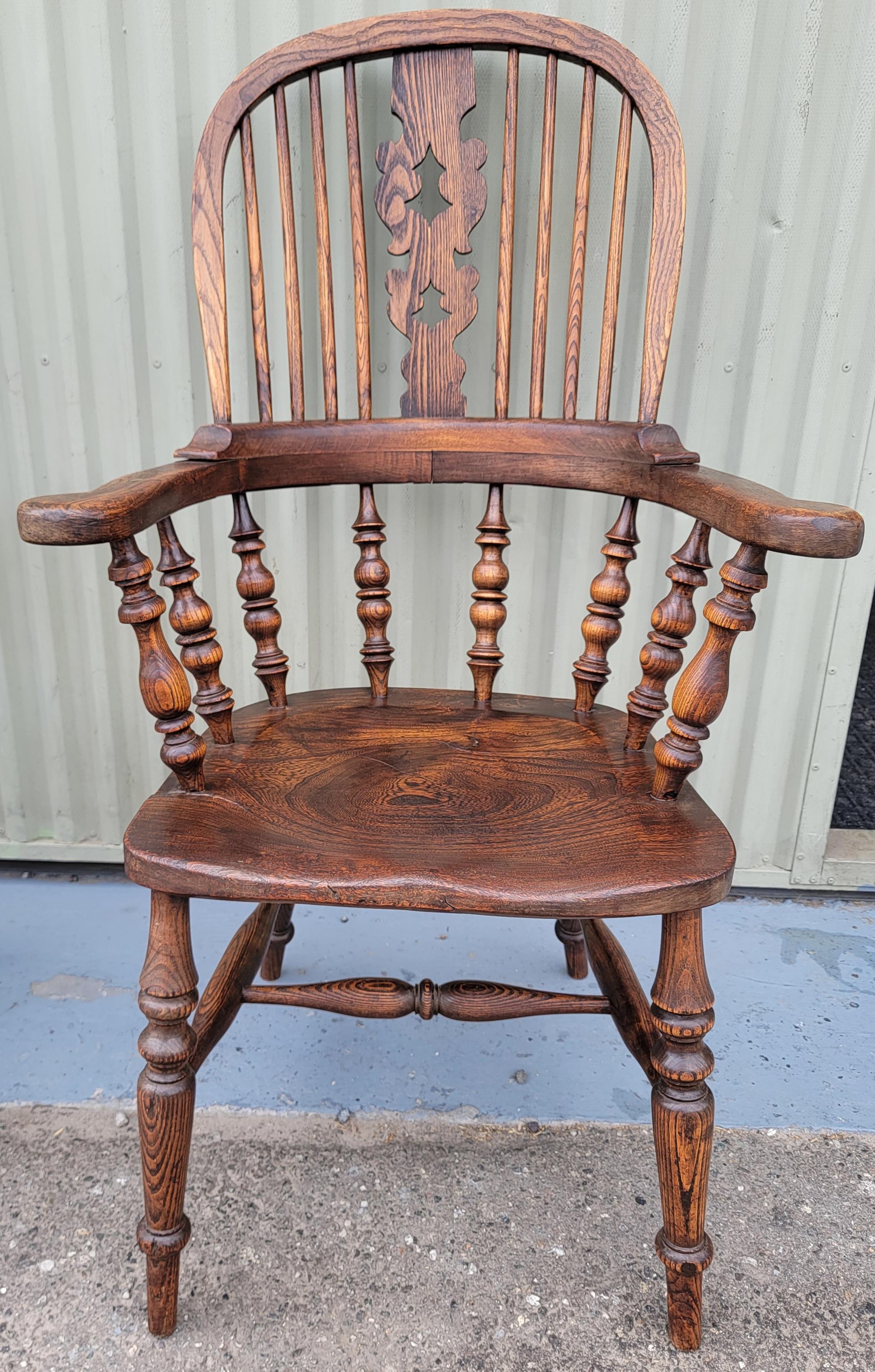 19thc  English Windsor Arm Chairs -Pair For Sale 6
