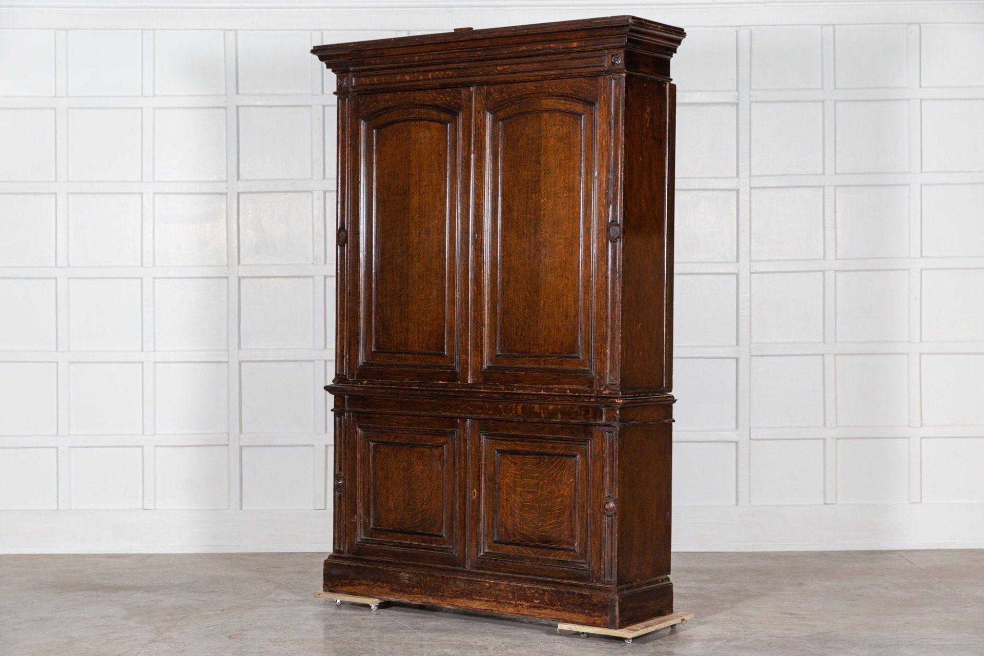 19th C Estate Made Oak Housekeepers Cupboard In Good Condition For Sale In Staffordshire, GB
