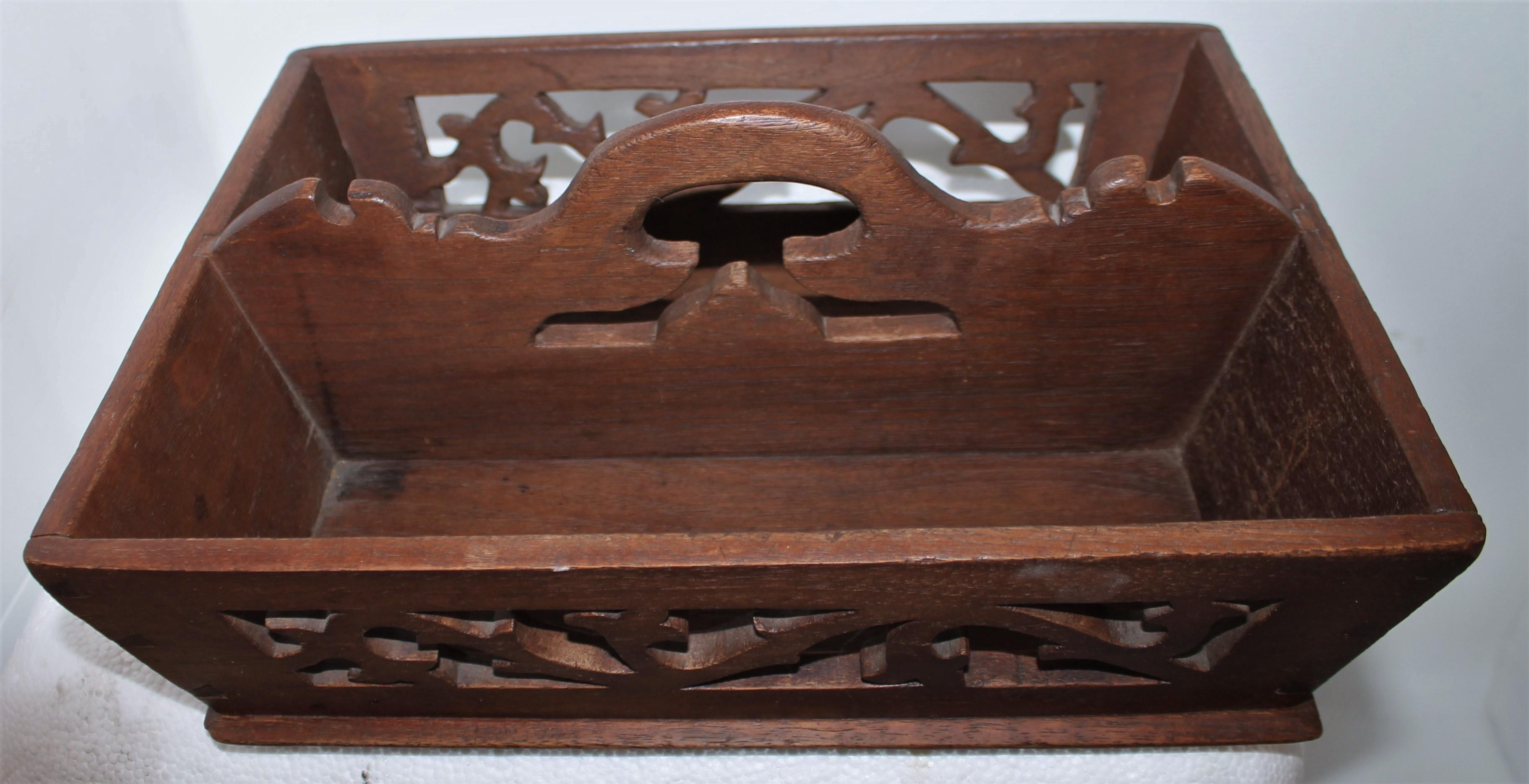 Country 19thc Fine Dovetailed Cutlery Carrier For Sale