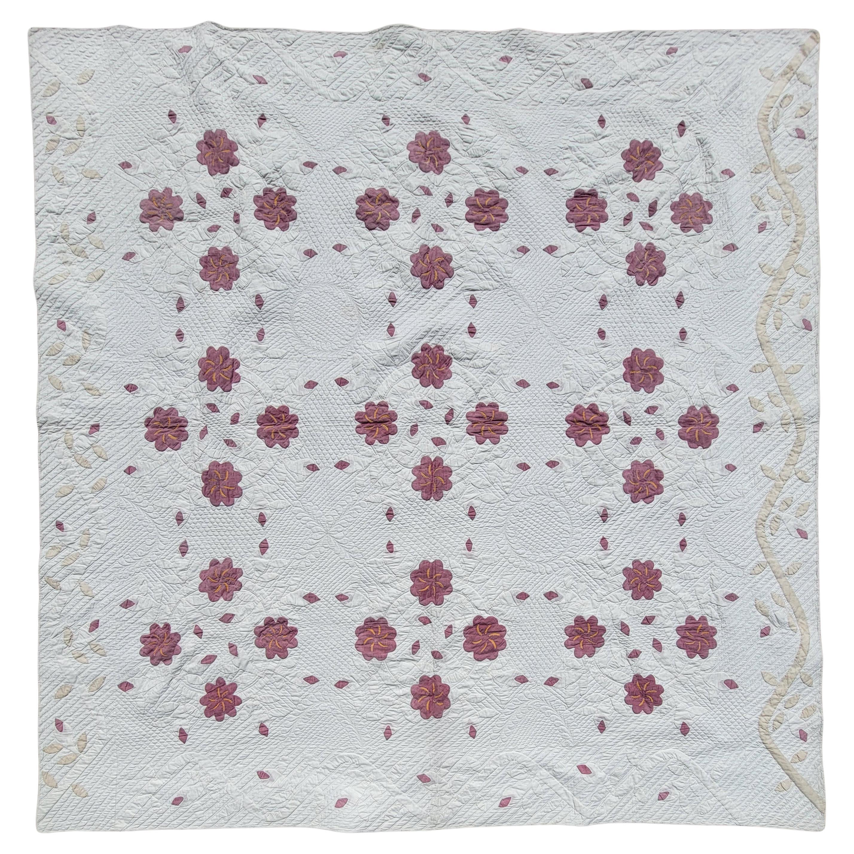 19Thc Finely Quilted Applique Quilt From Pennsylvania