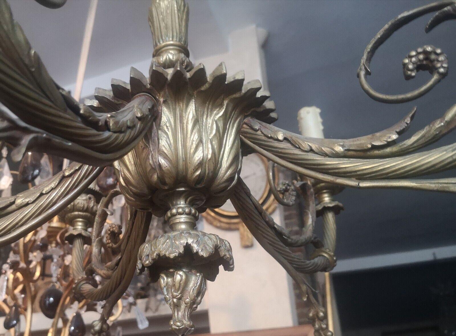 Französischer antiker Bronze-Kronleuchter im Louis-XVI.-Rokoko-Stil des 19. Jahrhunderts im Angebot 9