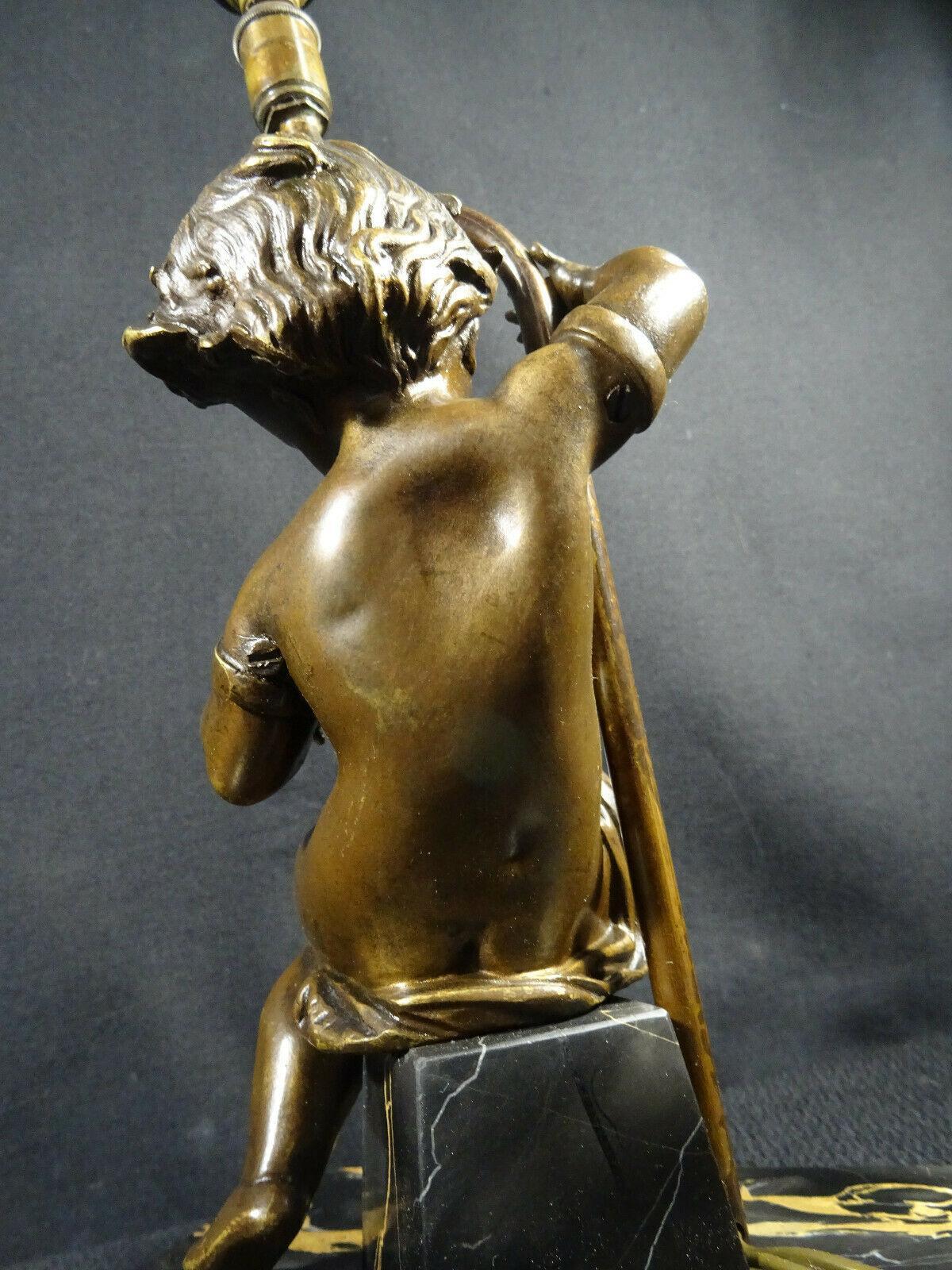 19thc French Antique Louis XV style Bronze Cherub Figural Table Lamp on Marble For Sale 3