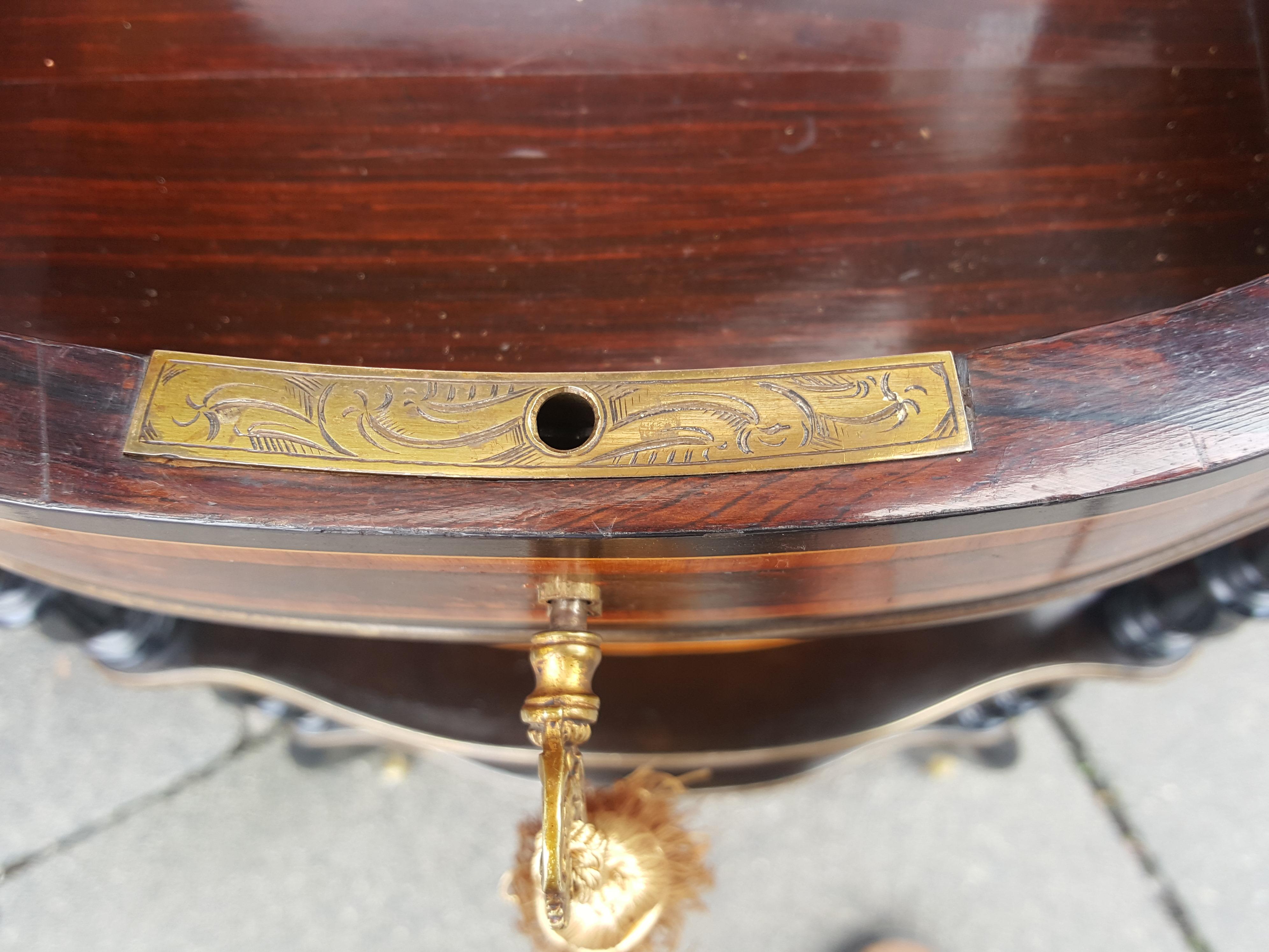 19th Century French Burr Yew and Ebonised Vanity Table For Sale 1