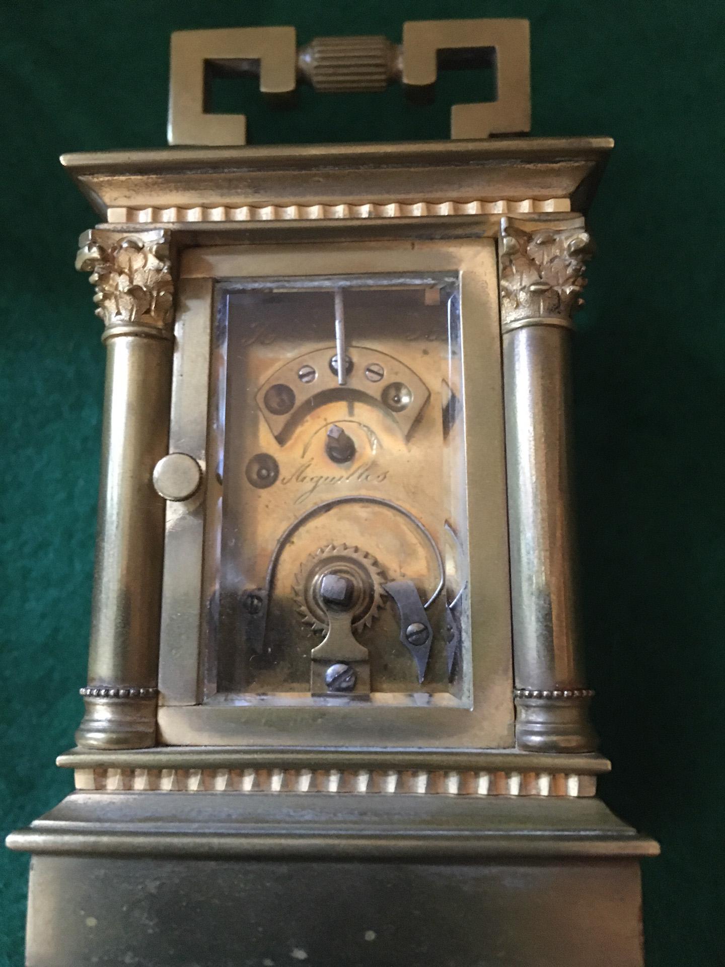 19thc French Carriage Clock Mignonnette No. 2 Anglaise Riche w/ Pillared Case In Good Condition For Sale In Savannah, GA