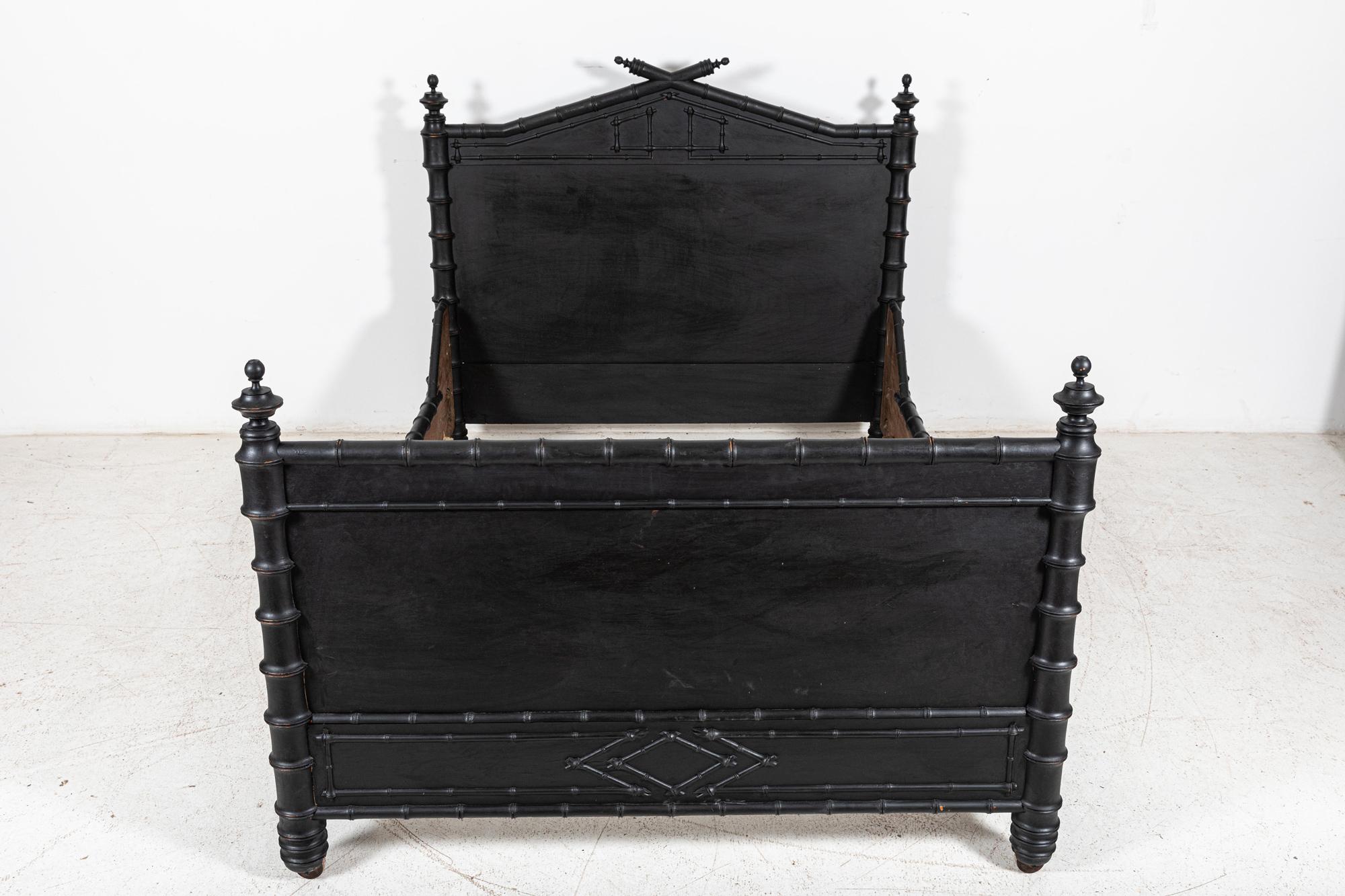 19thC French Ebonised Faux Bamboo Bedroom Suite In Good Condition For Sale In Staffordshire, GB