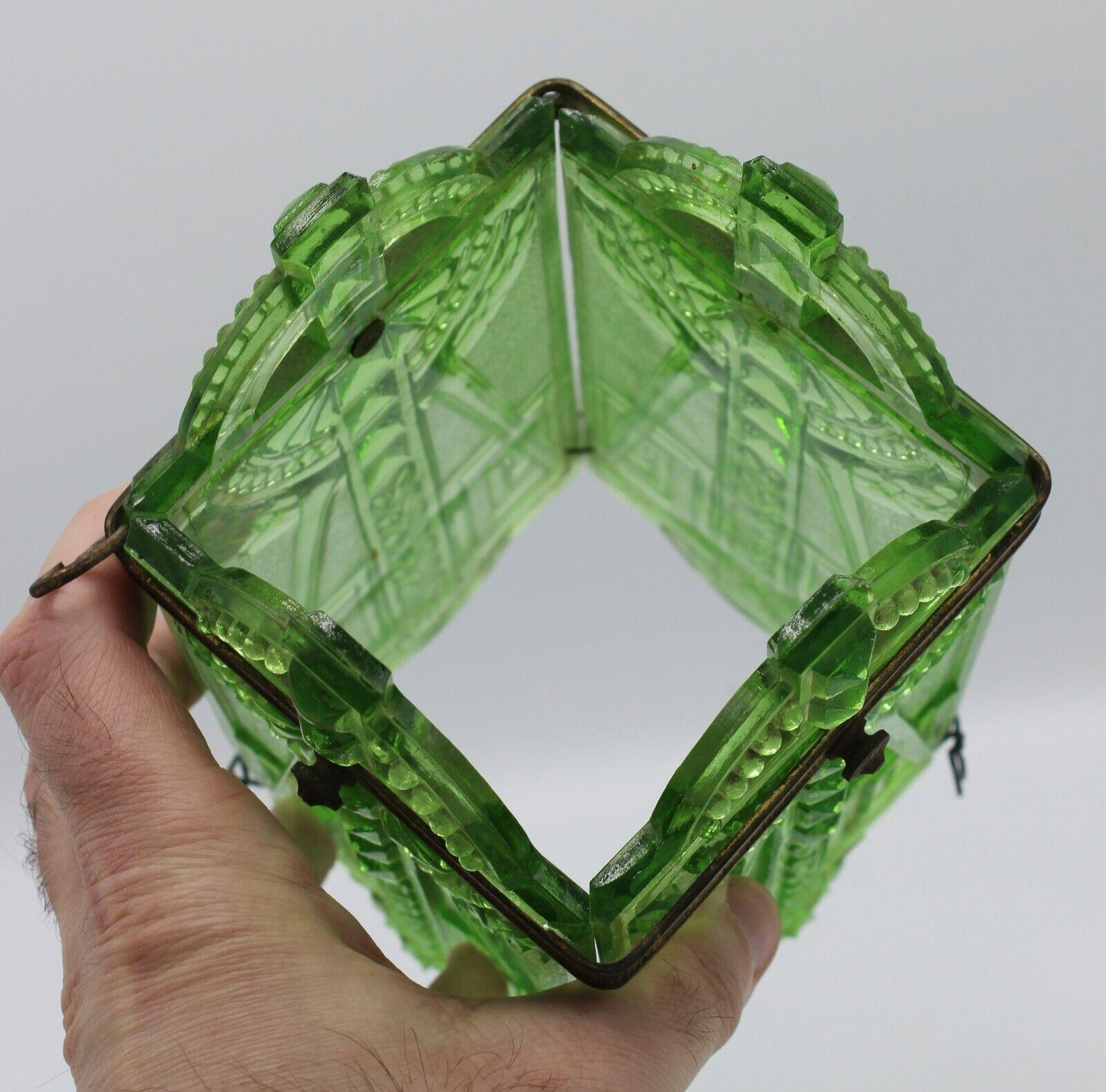 19. Jahrhundert Französisch Reich grün Kunstglas Laterne kompliziert gemustert (Glaskunst) im Angebot