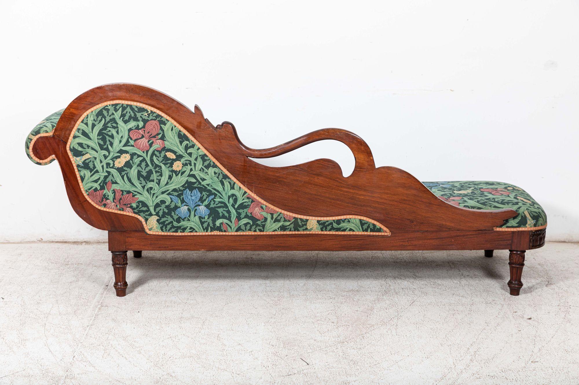 19thC French Empire Walnut Chaise Lounge / Daybed 10