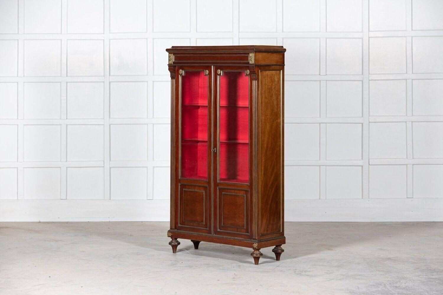 circa 1890.
19th C French gilt mahogany glazed vitrine.
sku 1179.
Measures: W94 x D37 x H164cm.