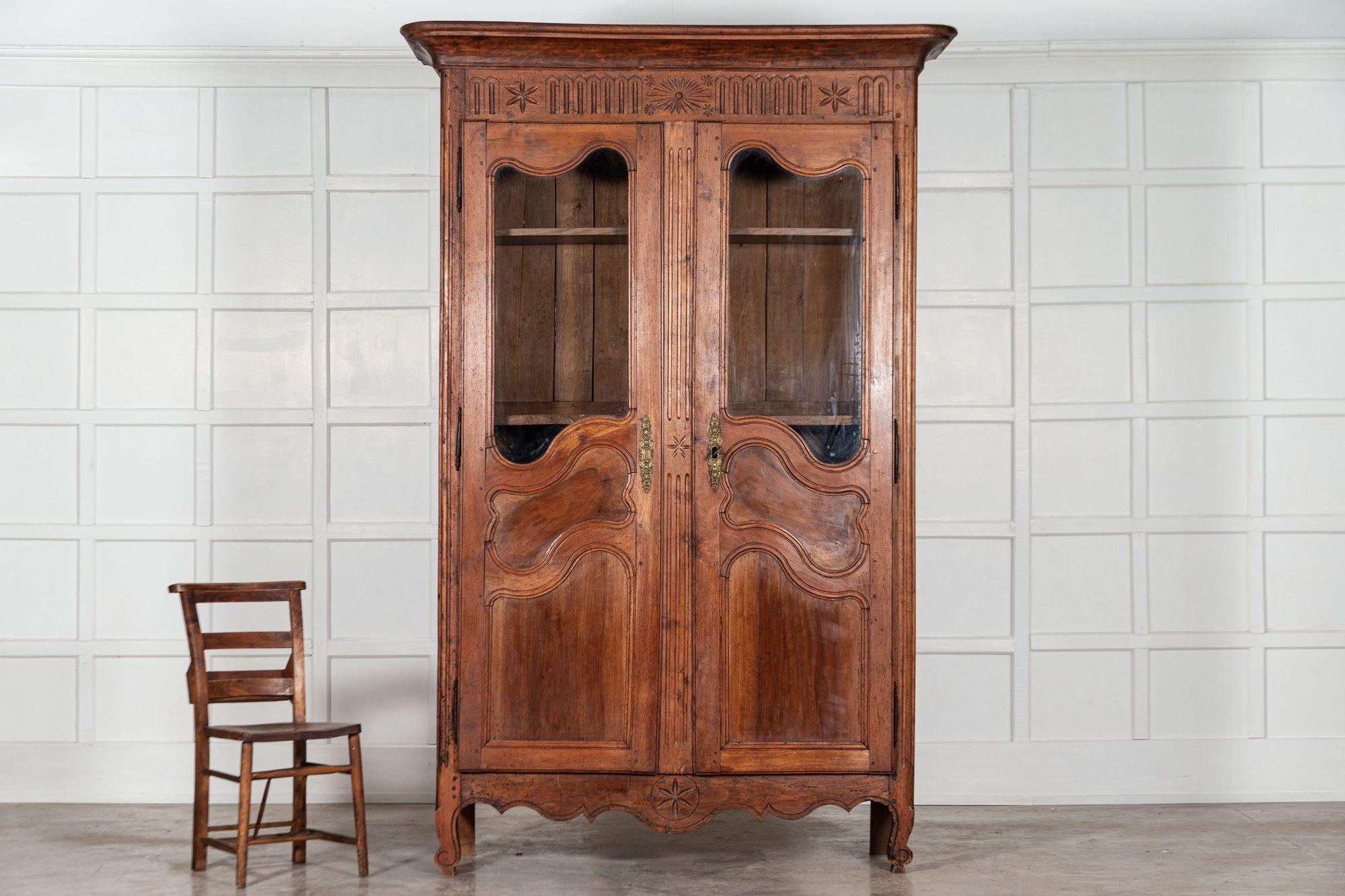 19th Century French Glazed Fruitwood Armoire / Vitrine For Sale 1