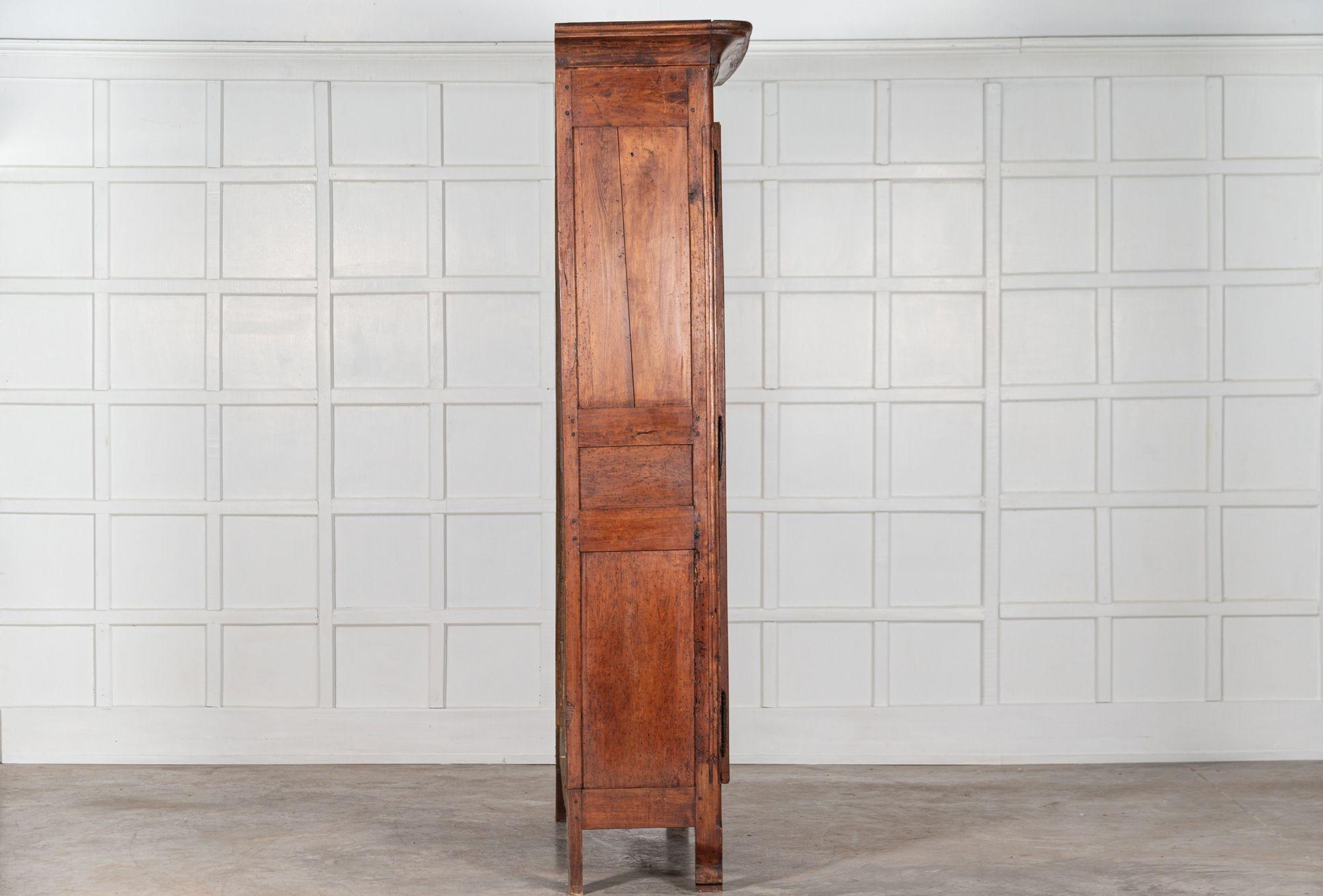 19th Century French Glazed Fruitwood Armoire / Vitrine For Sale 5