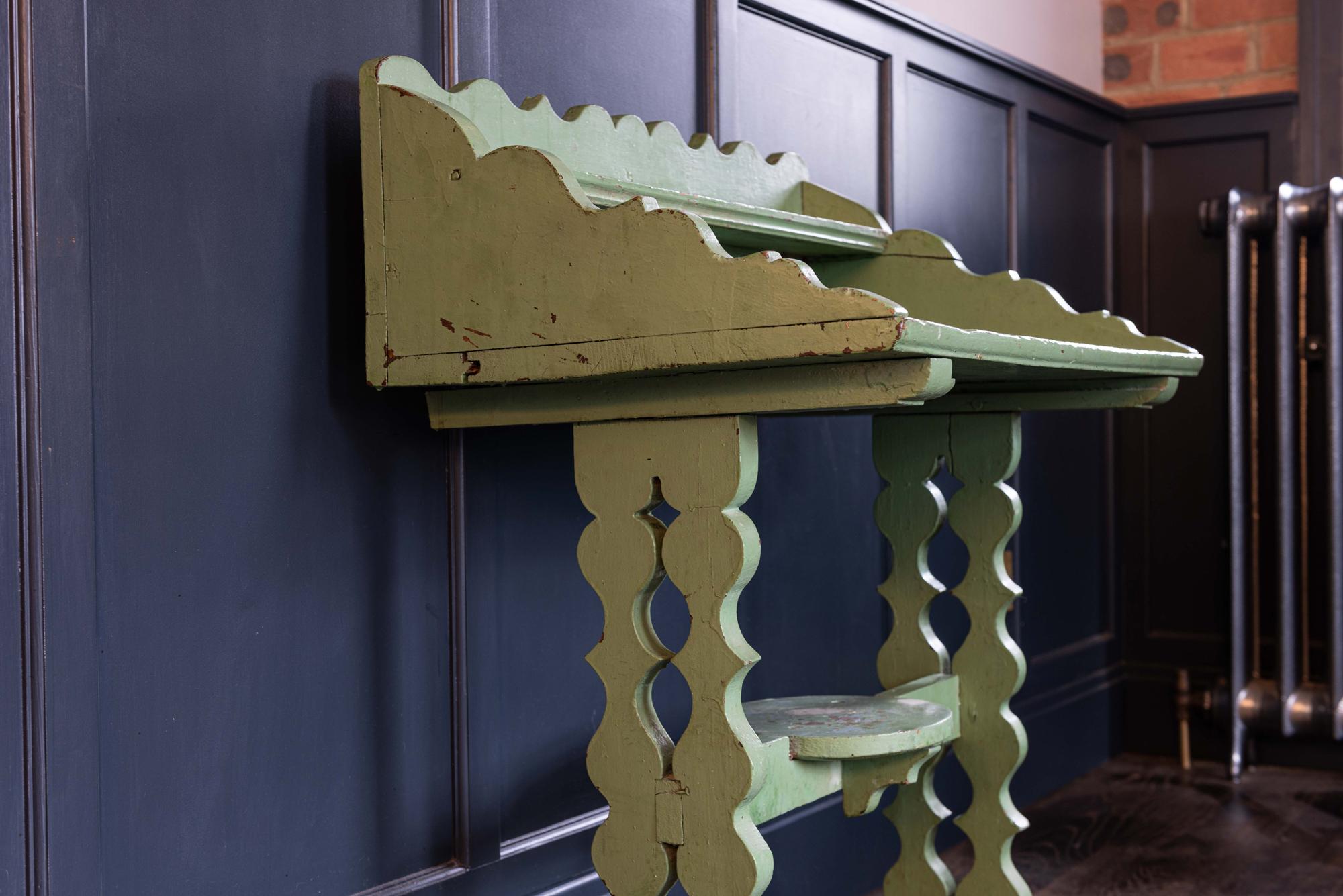 19th century French green painted oak provincial washstand,
circa 1850.

Decorative carved oak washstand overpainted.

Measures: W 70.5 x D 45 x H 89 cm.
Height to the Table Top is 66cm