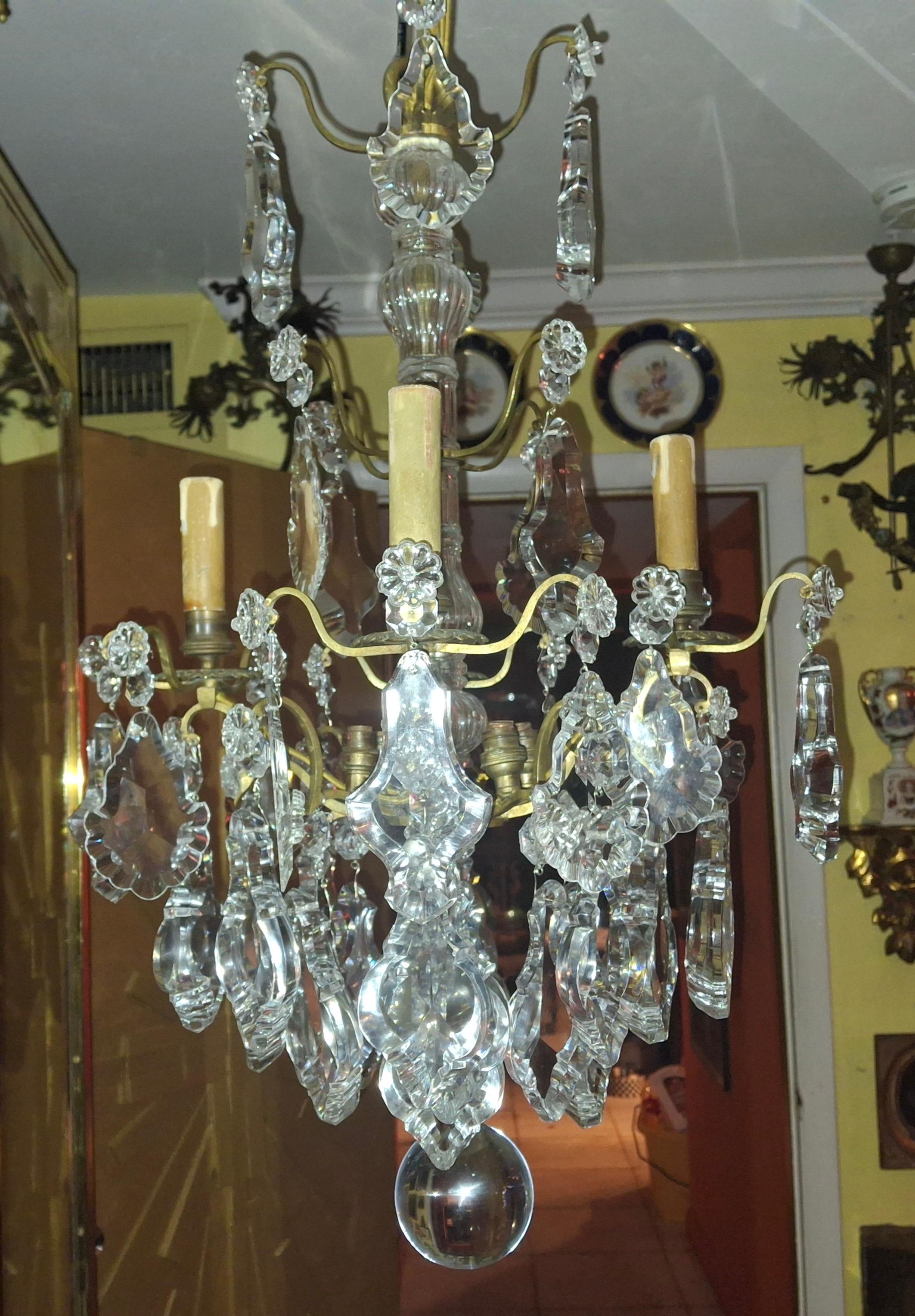 Lustre Louis XV Versailles en bronze et cristal épais, 19e siècle, attr. Baccarat en vente 4