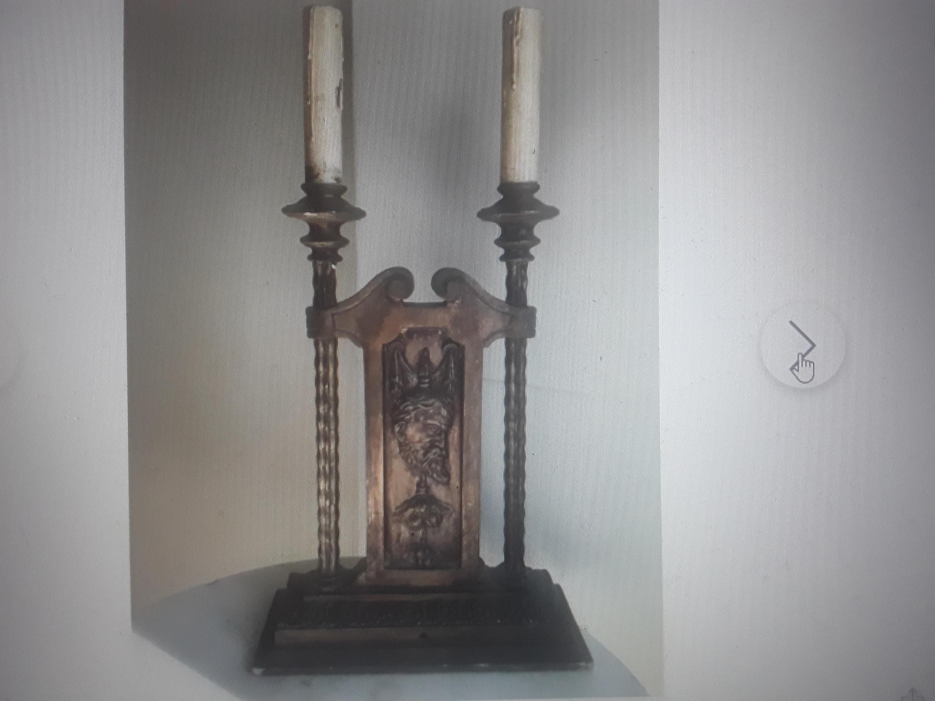 Français Chandelier / lampe de table Louis XVI en bois sculpté du 19e siècle en vente