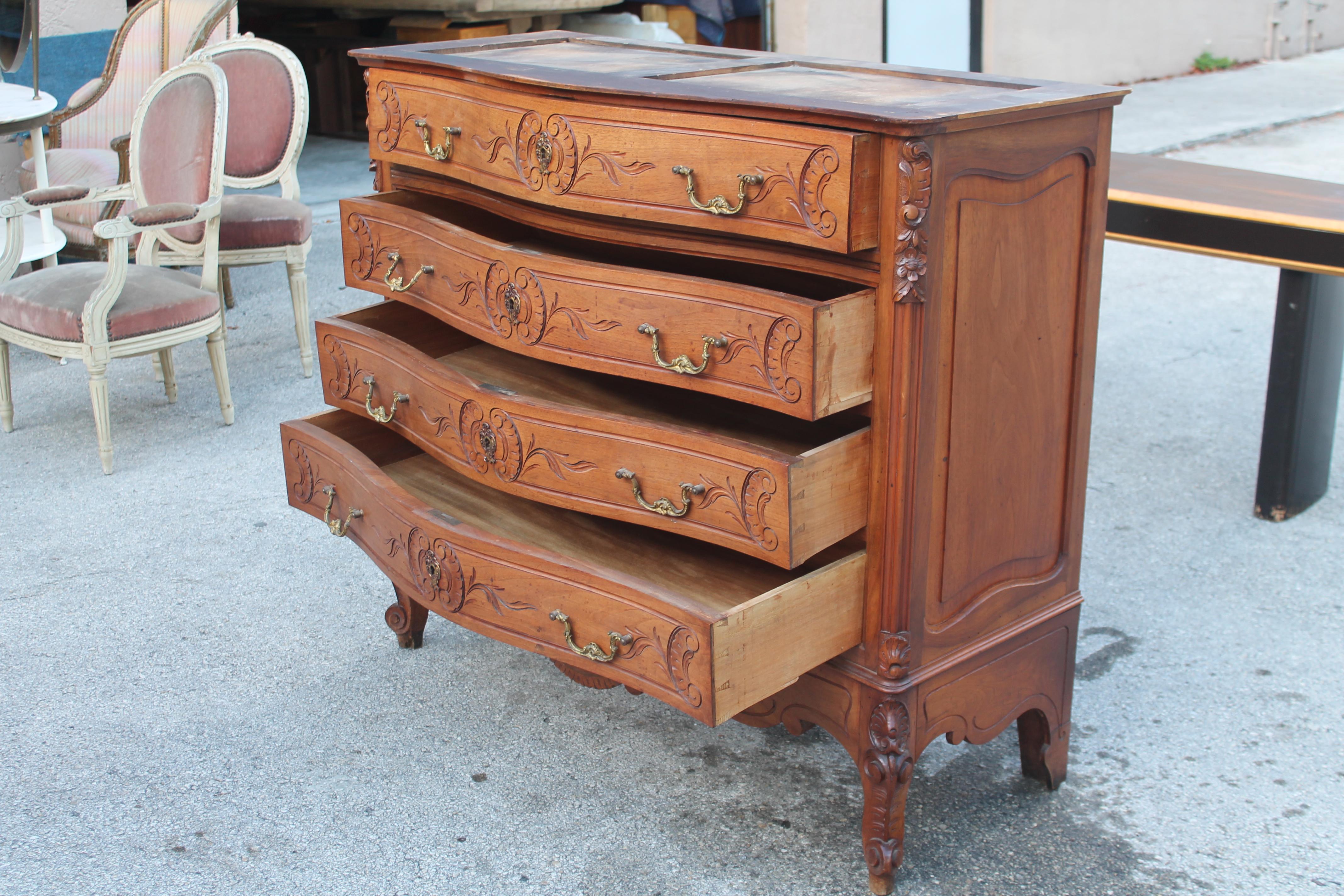 19thc French Louis XVI style Carved Chest of Drawers/ Dresser  For Sale 3