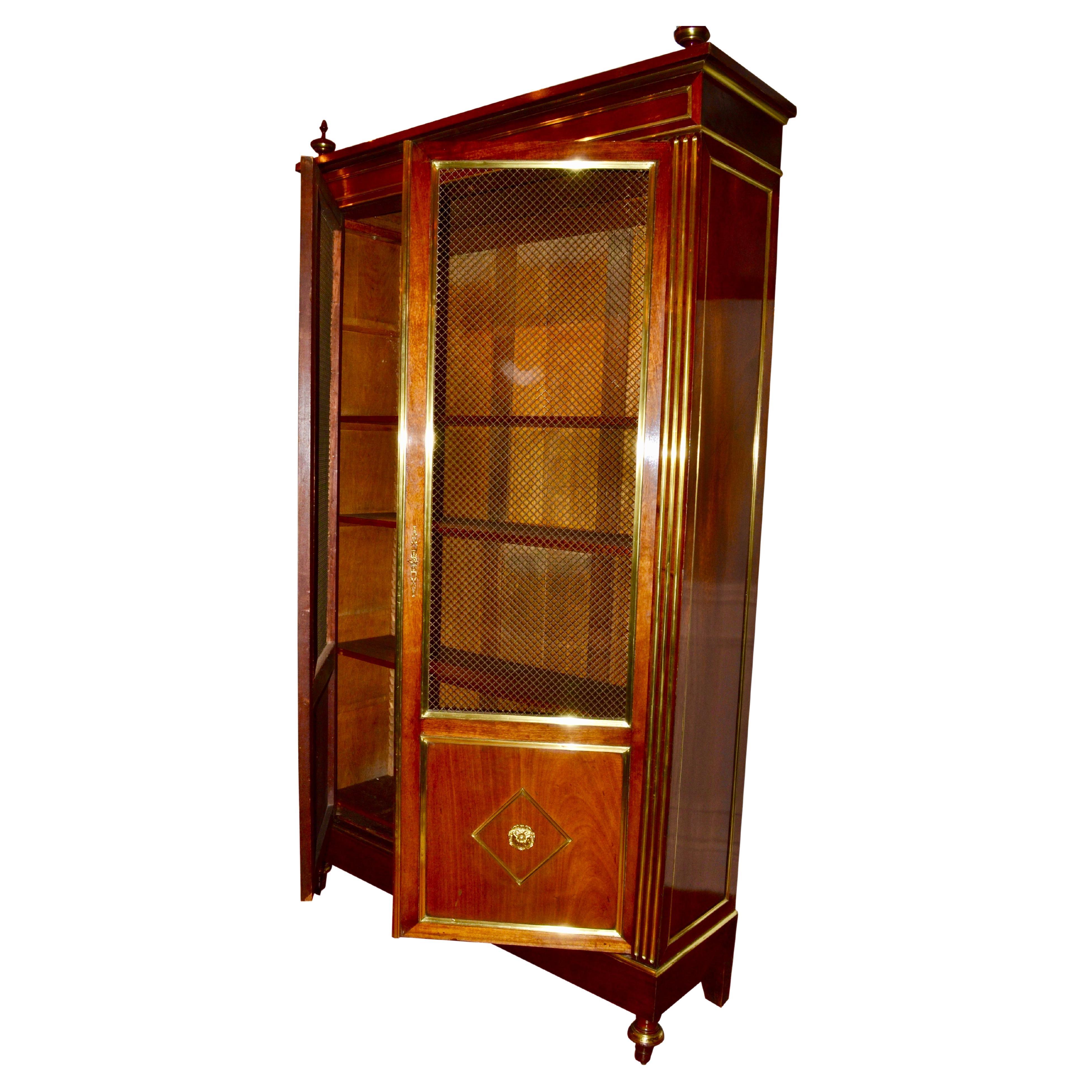 19thC French Louis XVI style  Mahogany Bookcase/Display Case/Vitrine For Sale