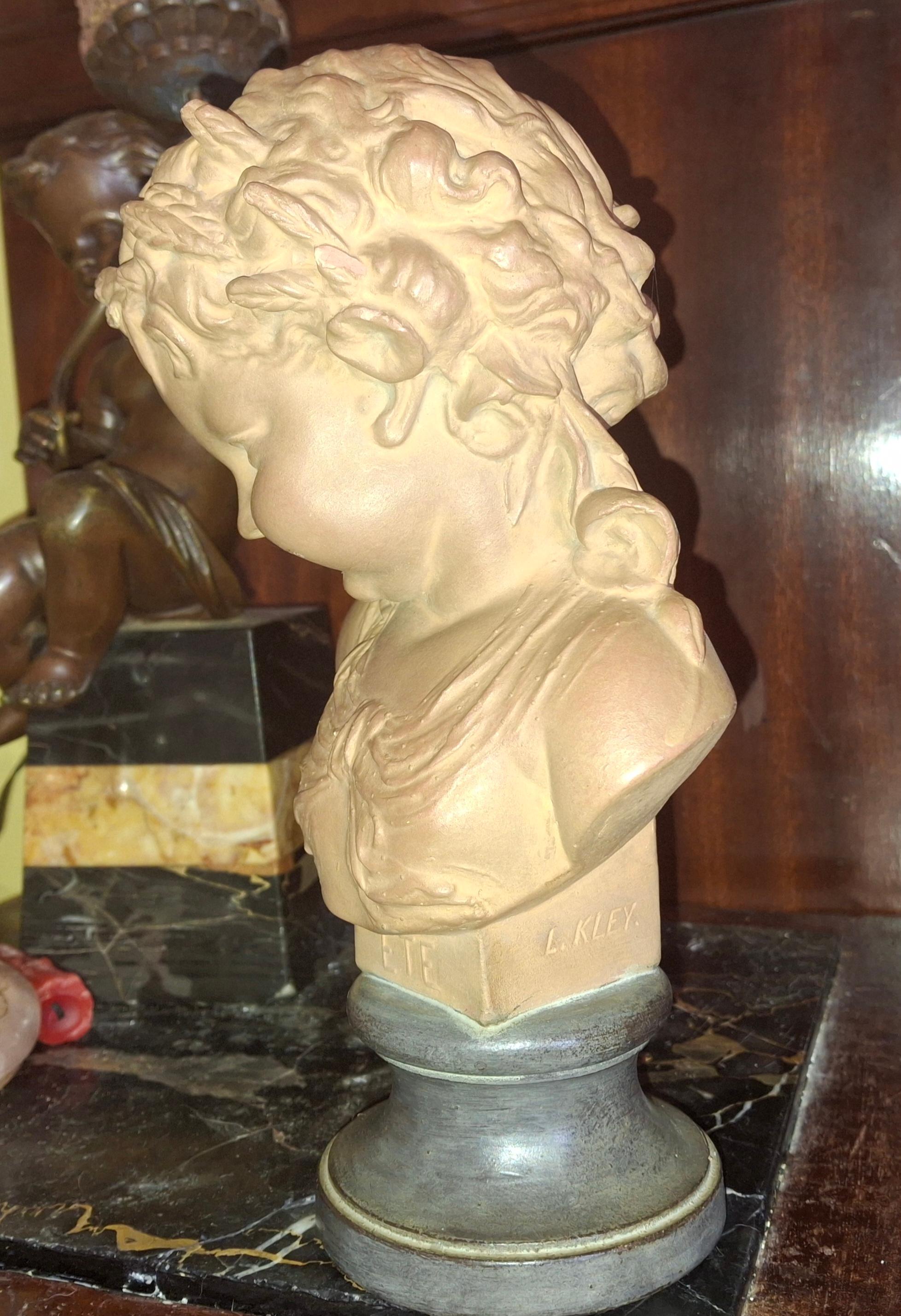Scultura in terracotta francese Luigi XVI del XIX secolo raffigurante un bel bambino Sig di Louis Kley in vendita 14