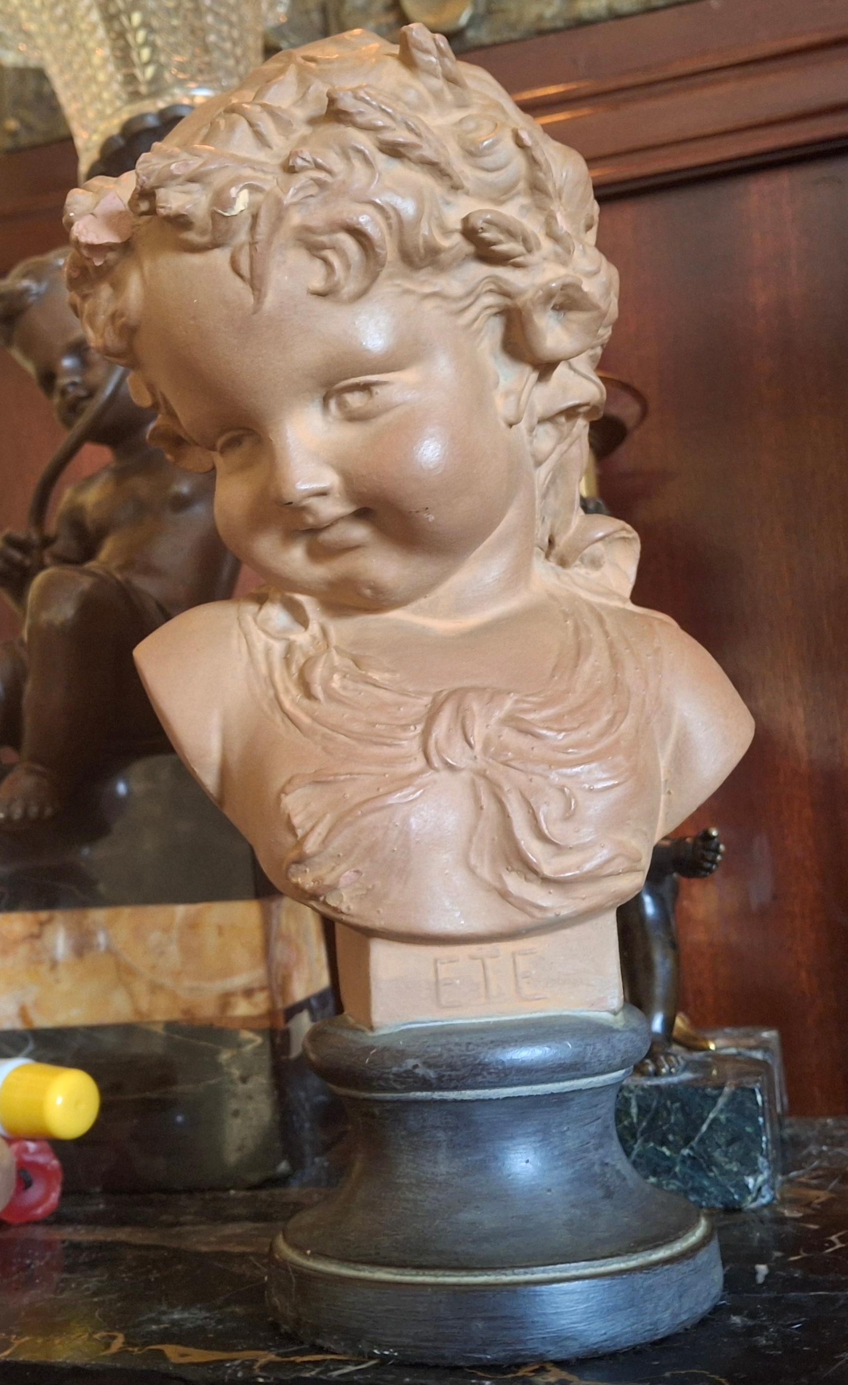Scultura in terracotta francese Luigi XVI del XIX secolo raffigurante un bel bambino Sig di Louis Kley in vendita 1