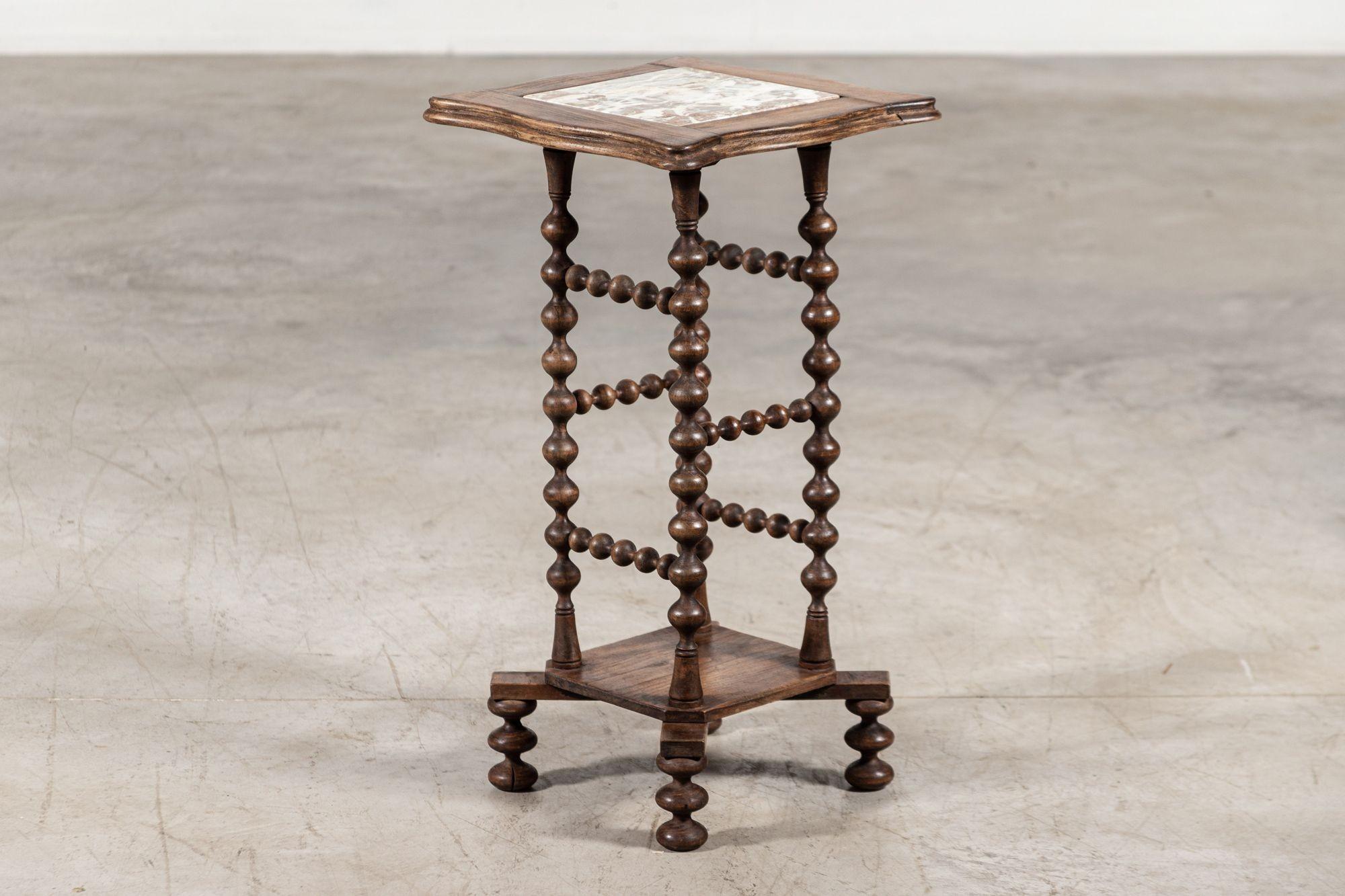 19th Century French Marble and Oak Bobbin Table For Sale 5