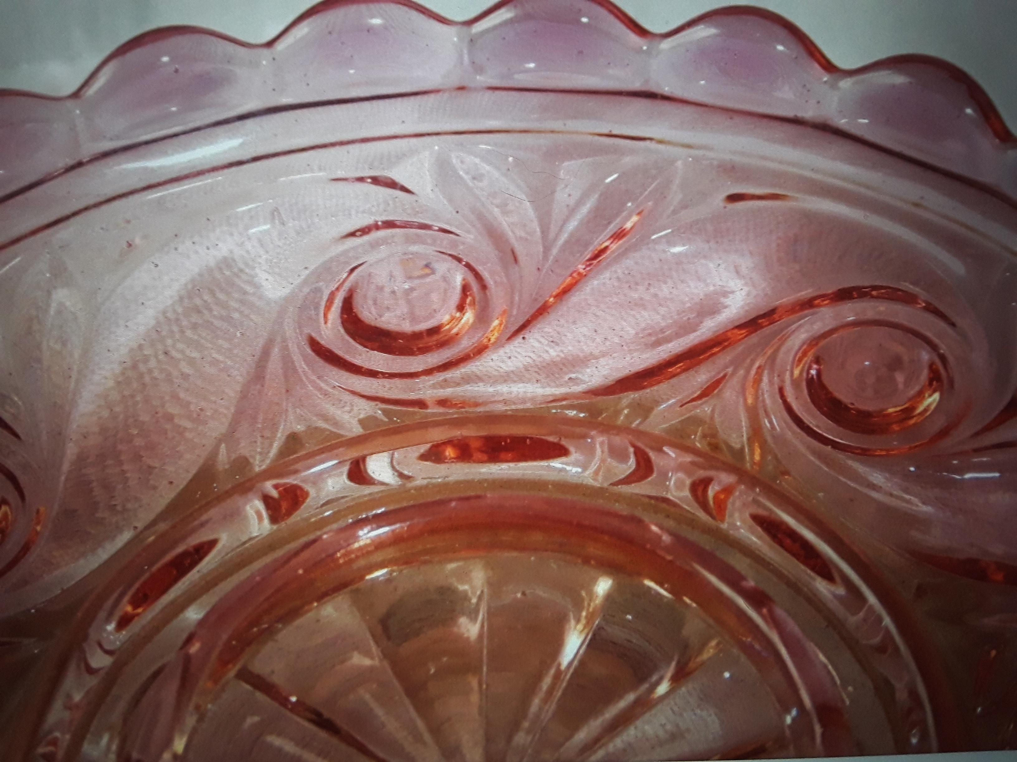 Fin du XIXe siècle Bougeoir en verre rose Baccarat Napoléon III du 19ème siècle à motif 
