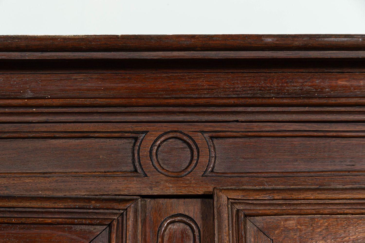 Armoire in Oak francese del XIX secolo in vendita 8