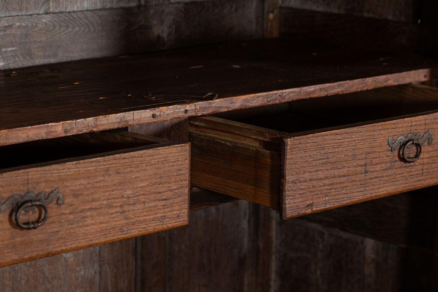 Armoire in Oak francese del XIX secolo in vendita 13