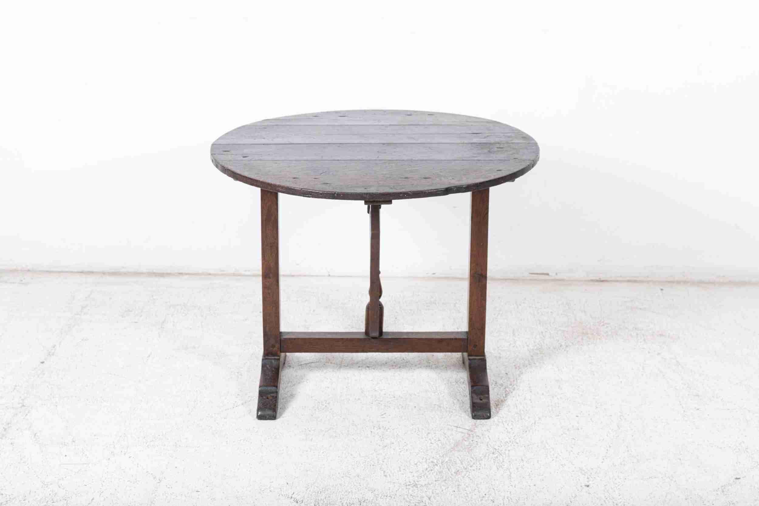 19th C French Oak Vendange Table For Sale 3