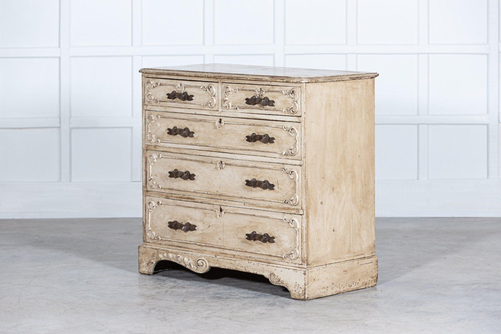 circa 1880
19thC French Painted Graduated Chest of Drawers with Carved Bow Handles

Measures: W107 x D54 x H97 cm.