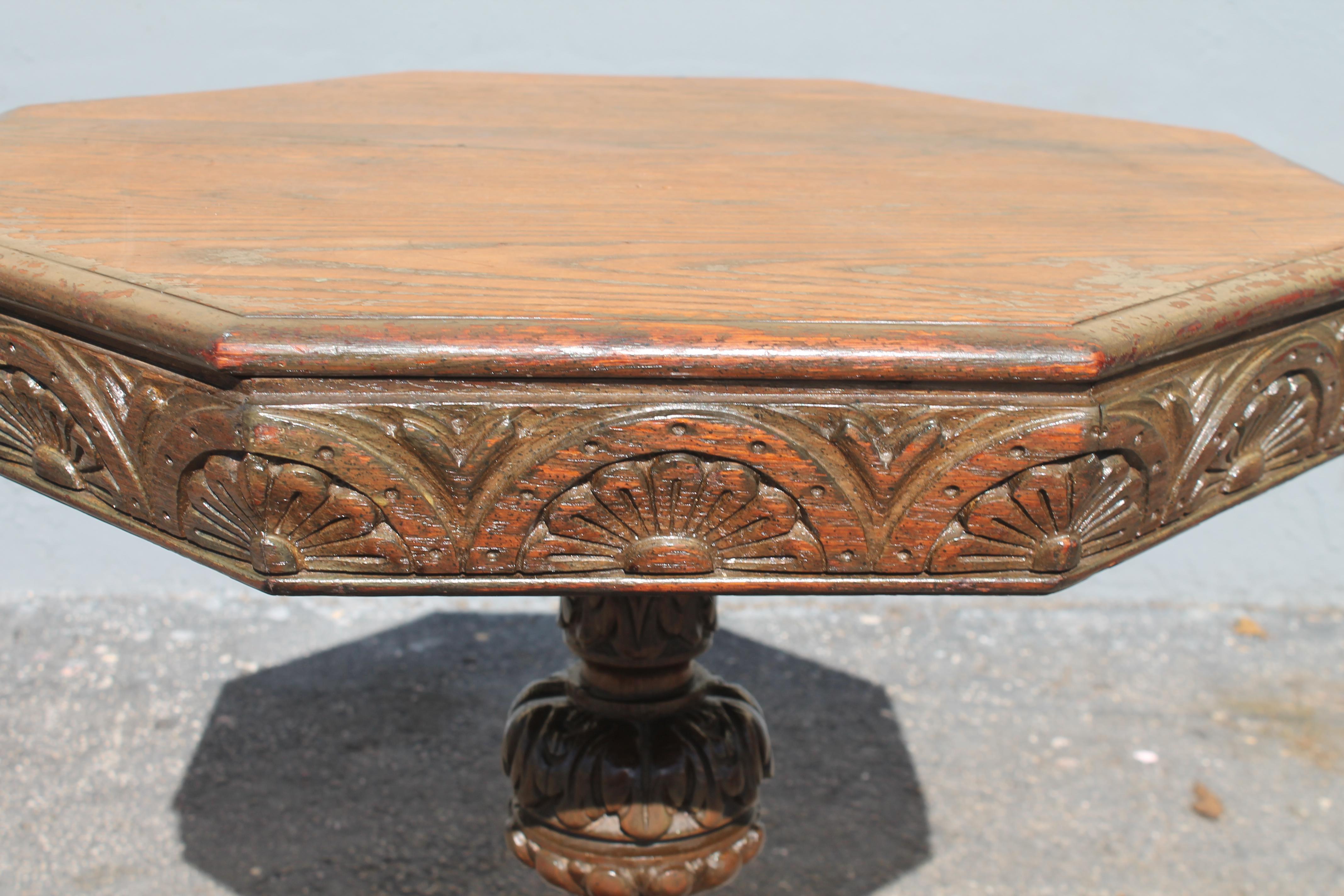 19thc French Rennaisance Revival Carved Center Table + Pair Chairs  Set of 3 pcs In Good Condition For Sale In Opa Locka, FL