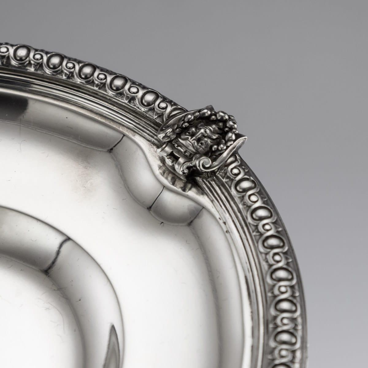 French Solid Silver Large Dinner Service, Mon Odiot, Paris, circa 1890 For Sale 14