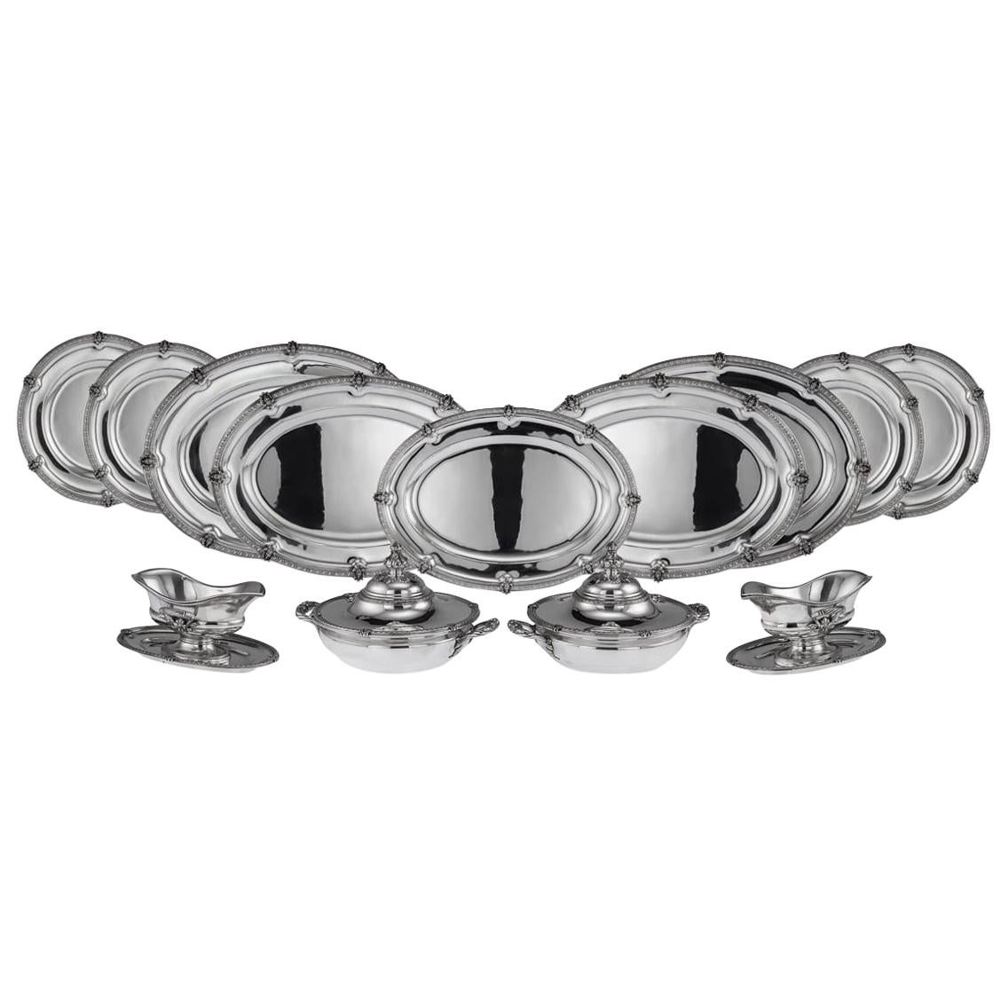 French Solid Silver Large Dinner Service, Mon Odiot, Paris, circa 1890