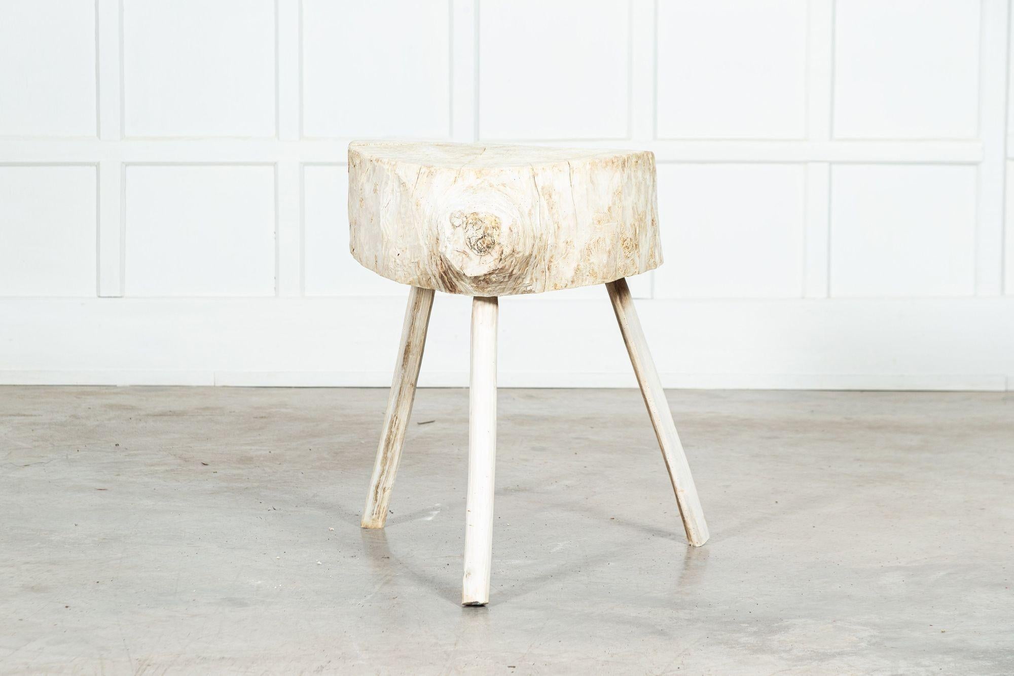Orme Table à découper en orme blanchi vernaculaire français du 19e siècle en vente